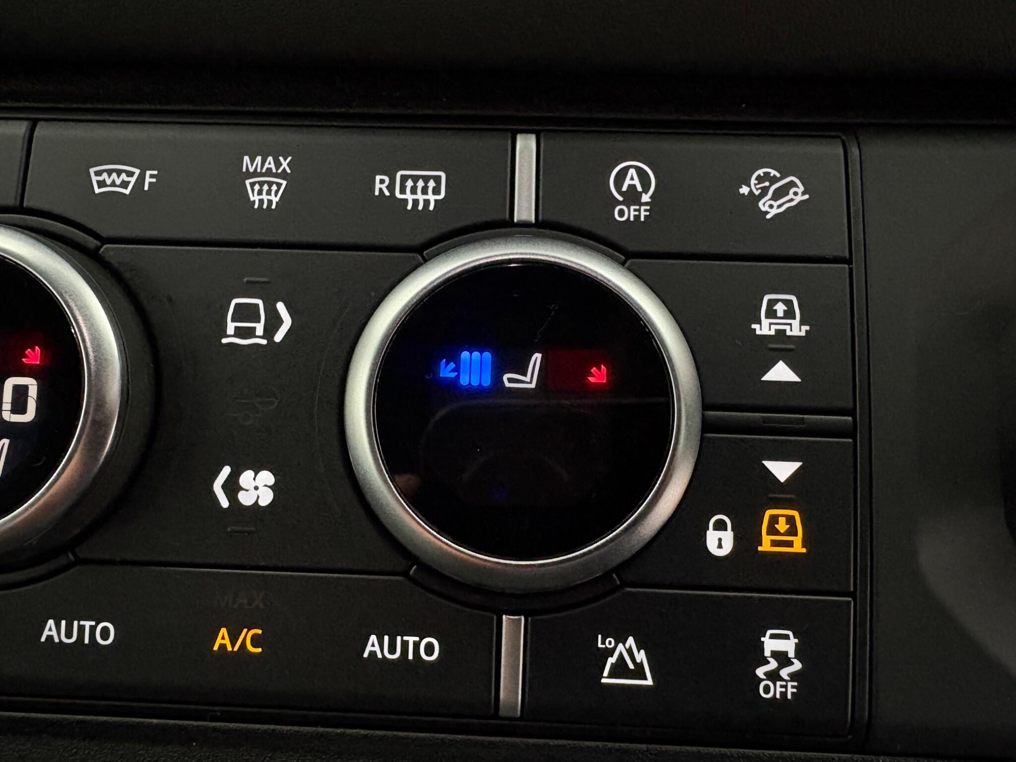 Land Rover Defender view 15