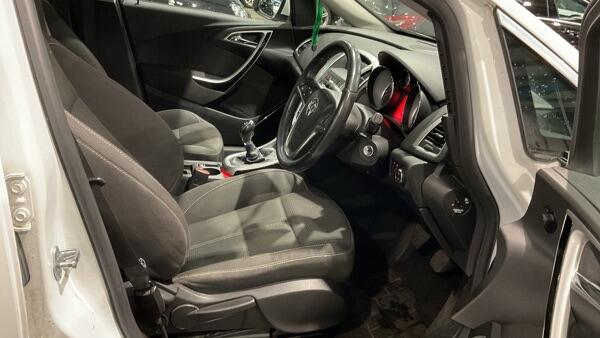 Vauxhall Astra view 11