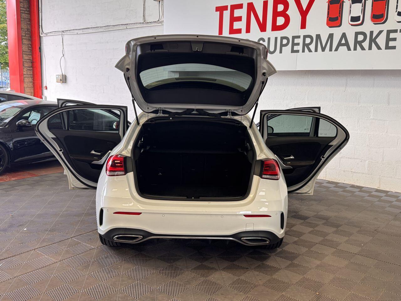 Mercedes-Benz A-Class view 29