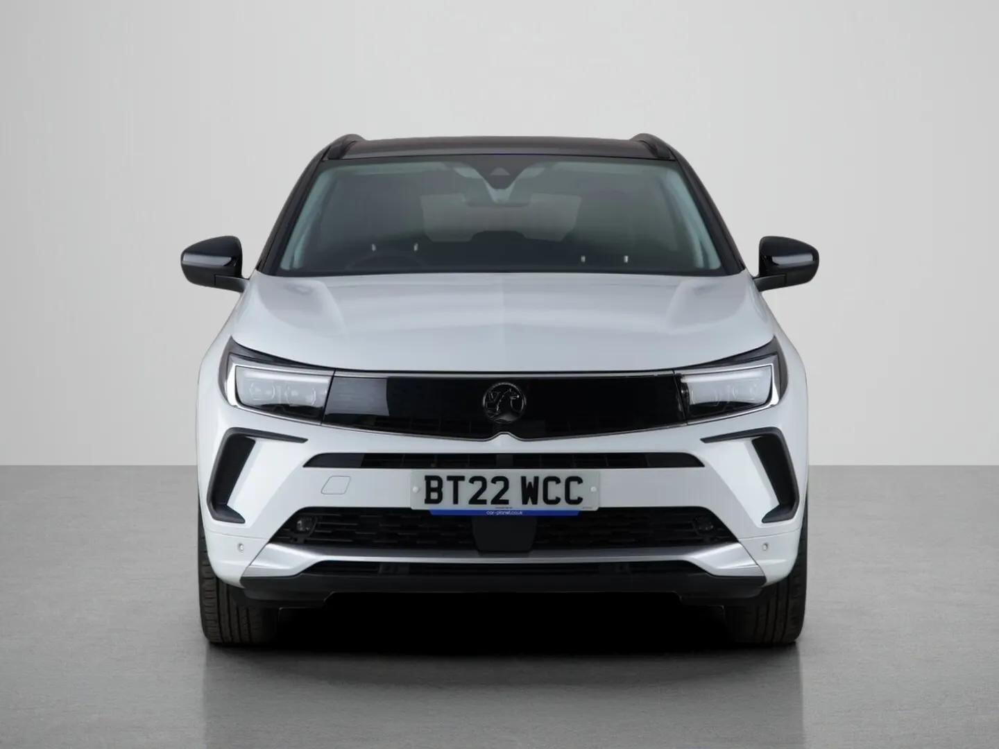 Vauxhall Grandland view 8