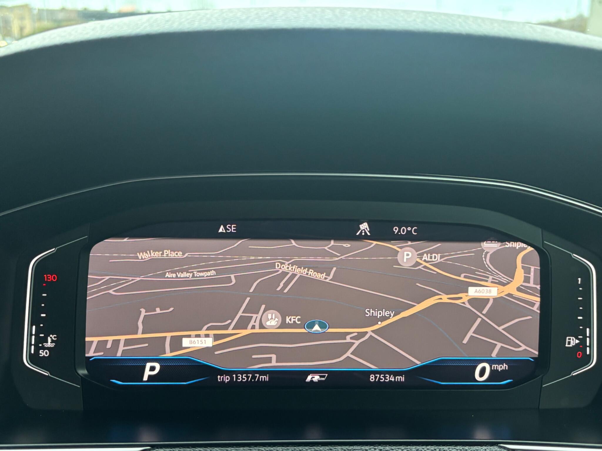Volkswagen Arteon view 43