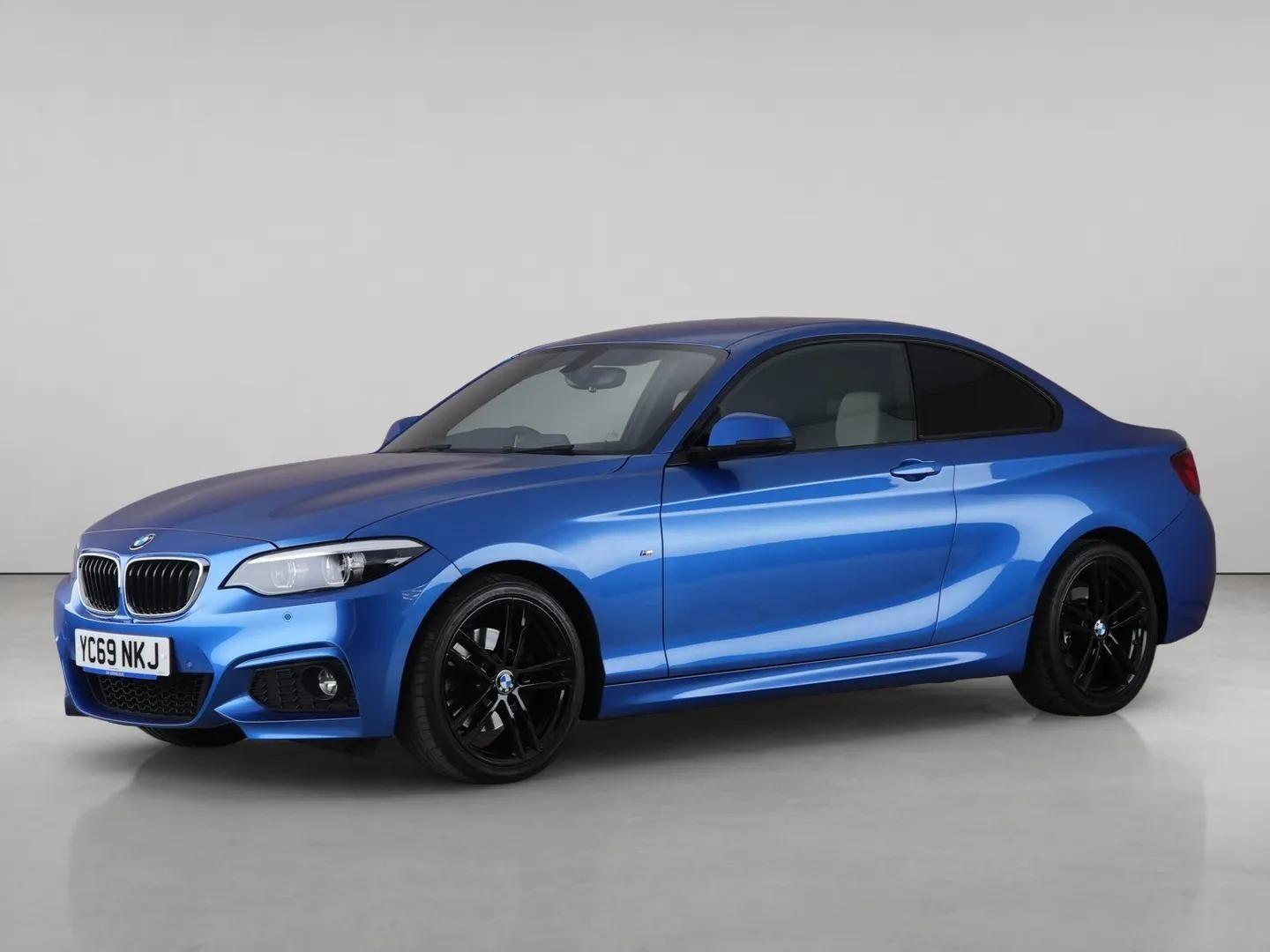 BMW 2 Series view 2