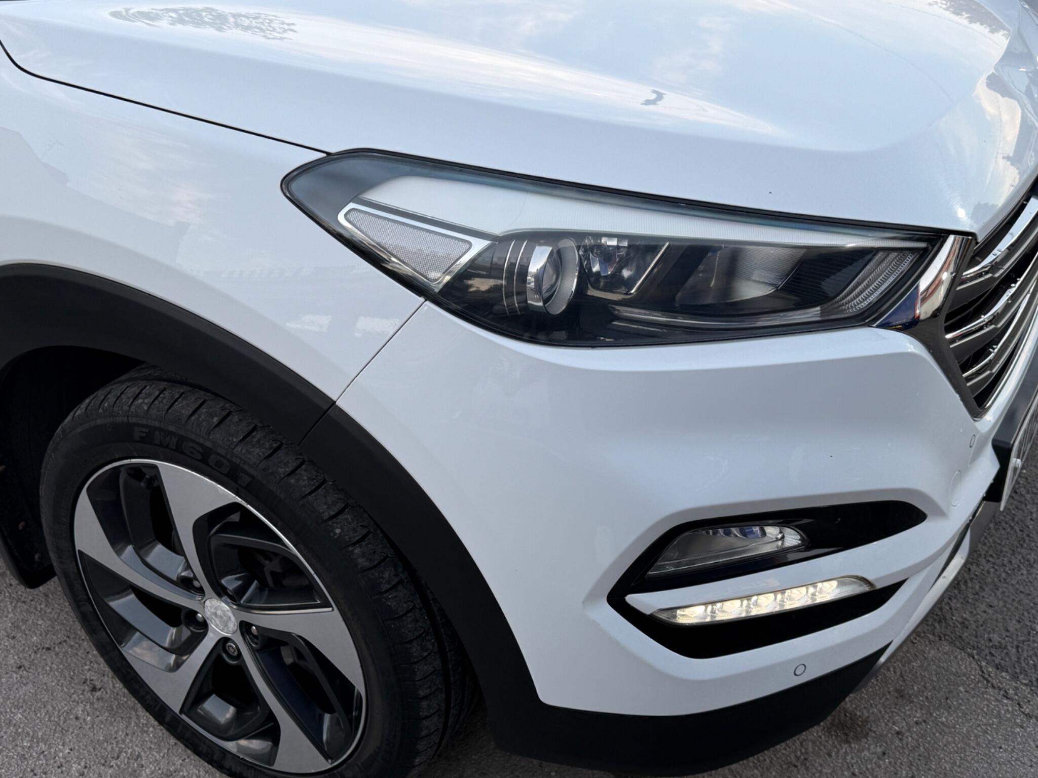 Hyundai TUCSON - Image 22