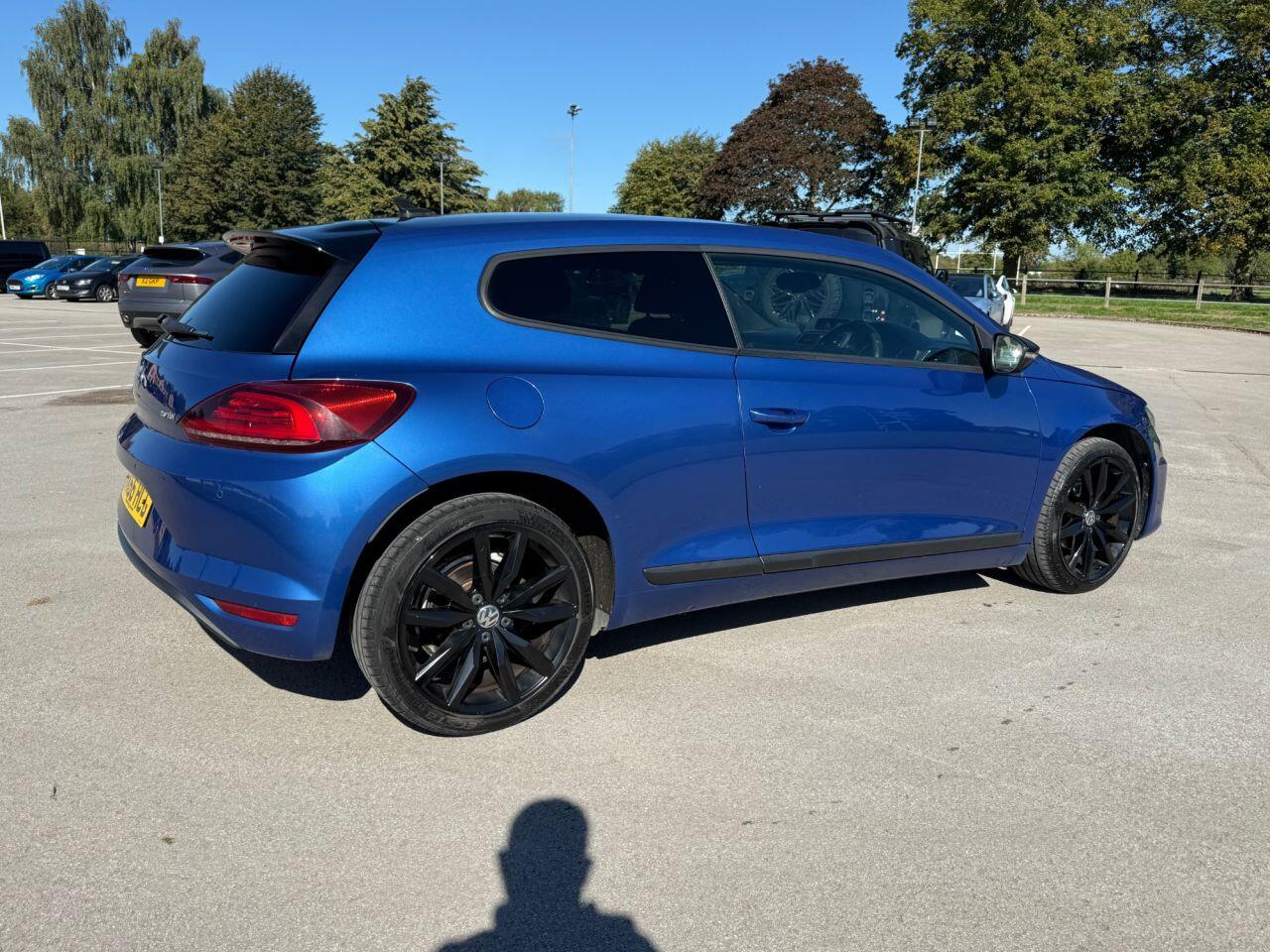 Volkswagen Scirocco view 8