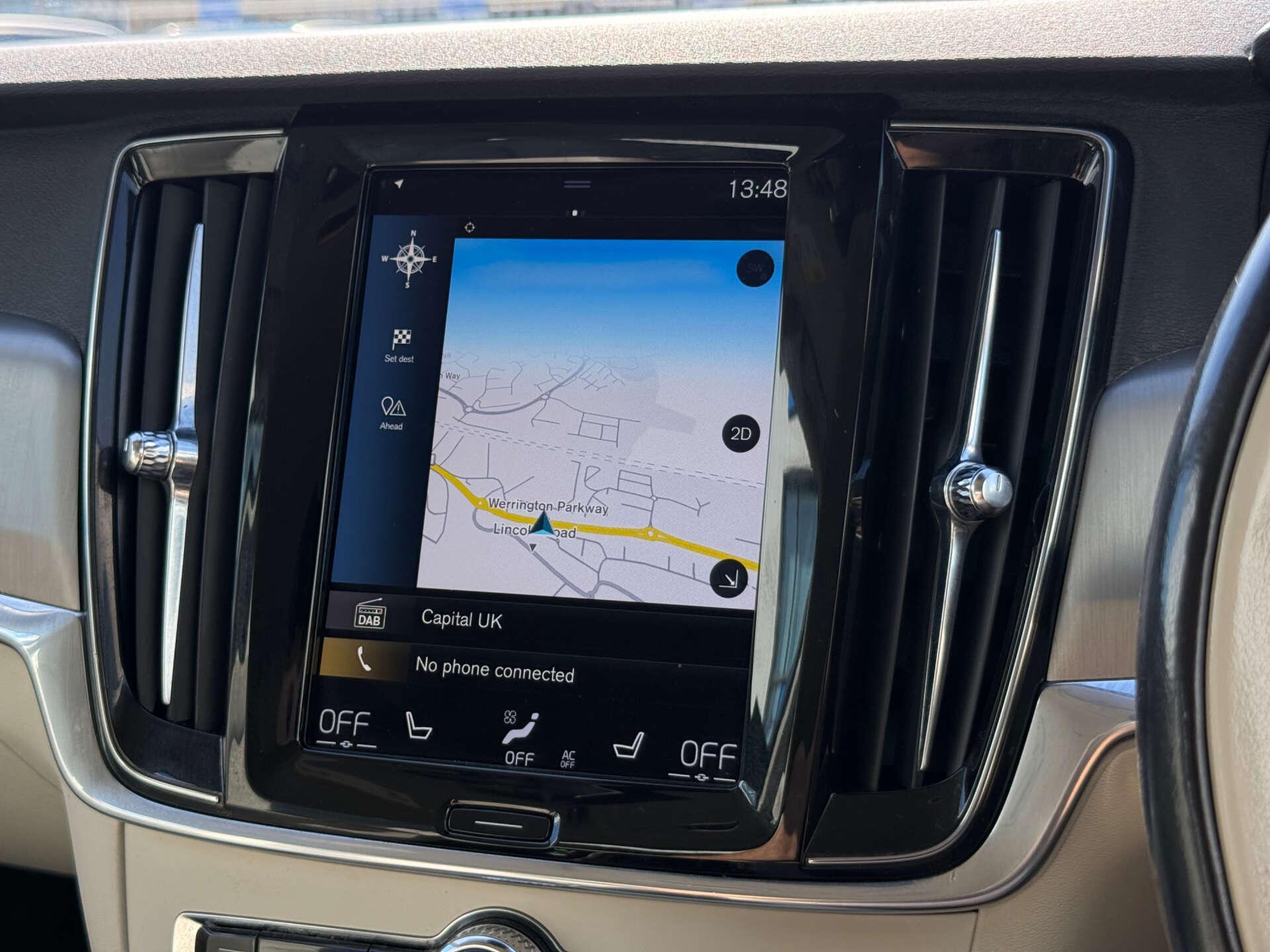 Volvo V90 view 70