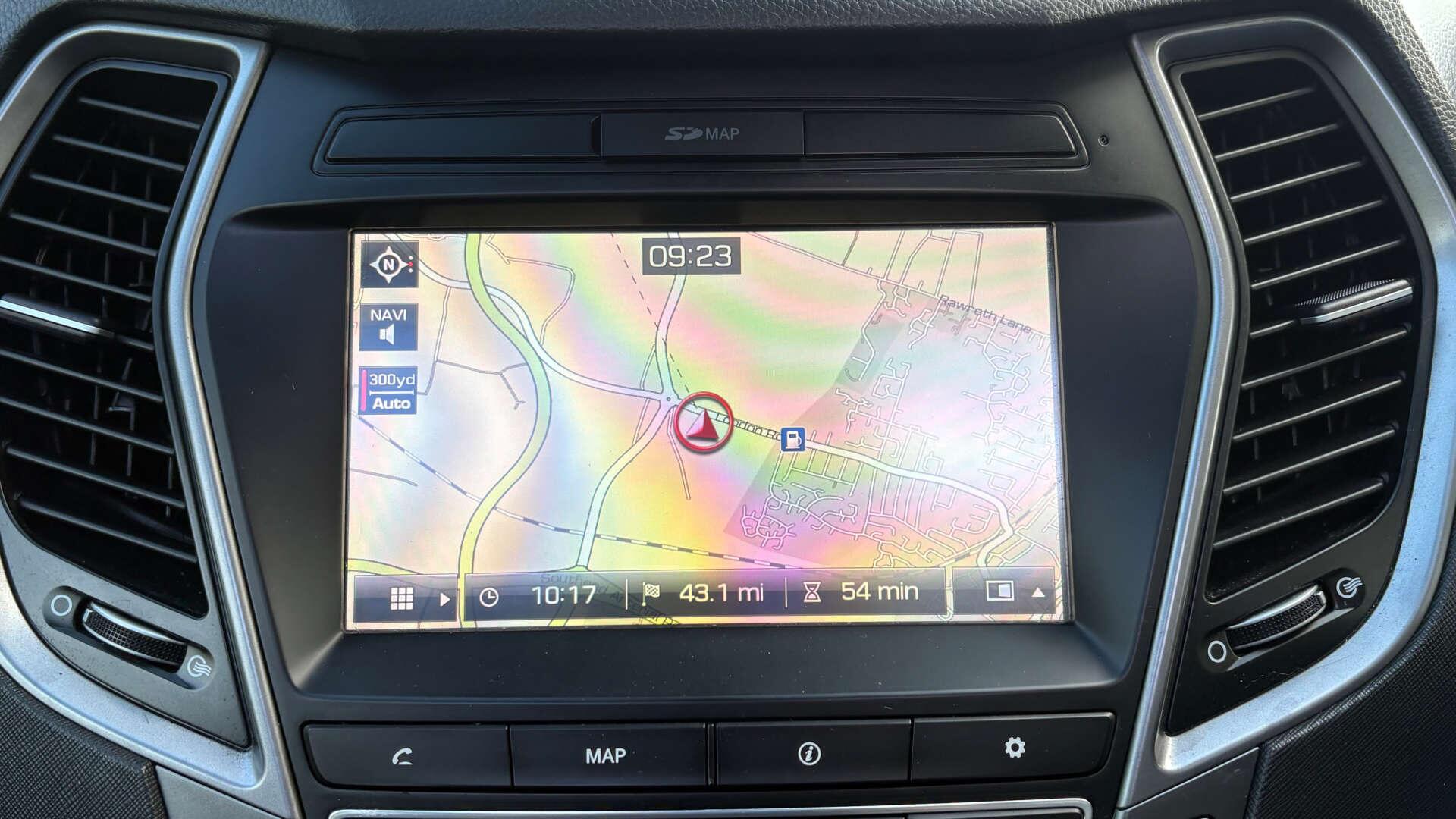 Hyundai Santa Fe view 28