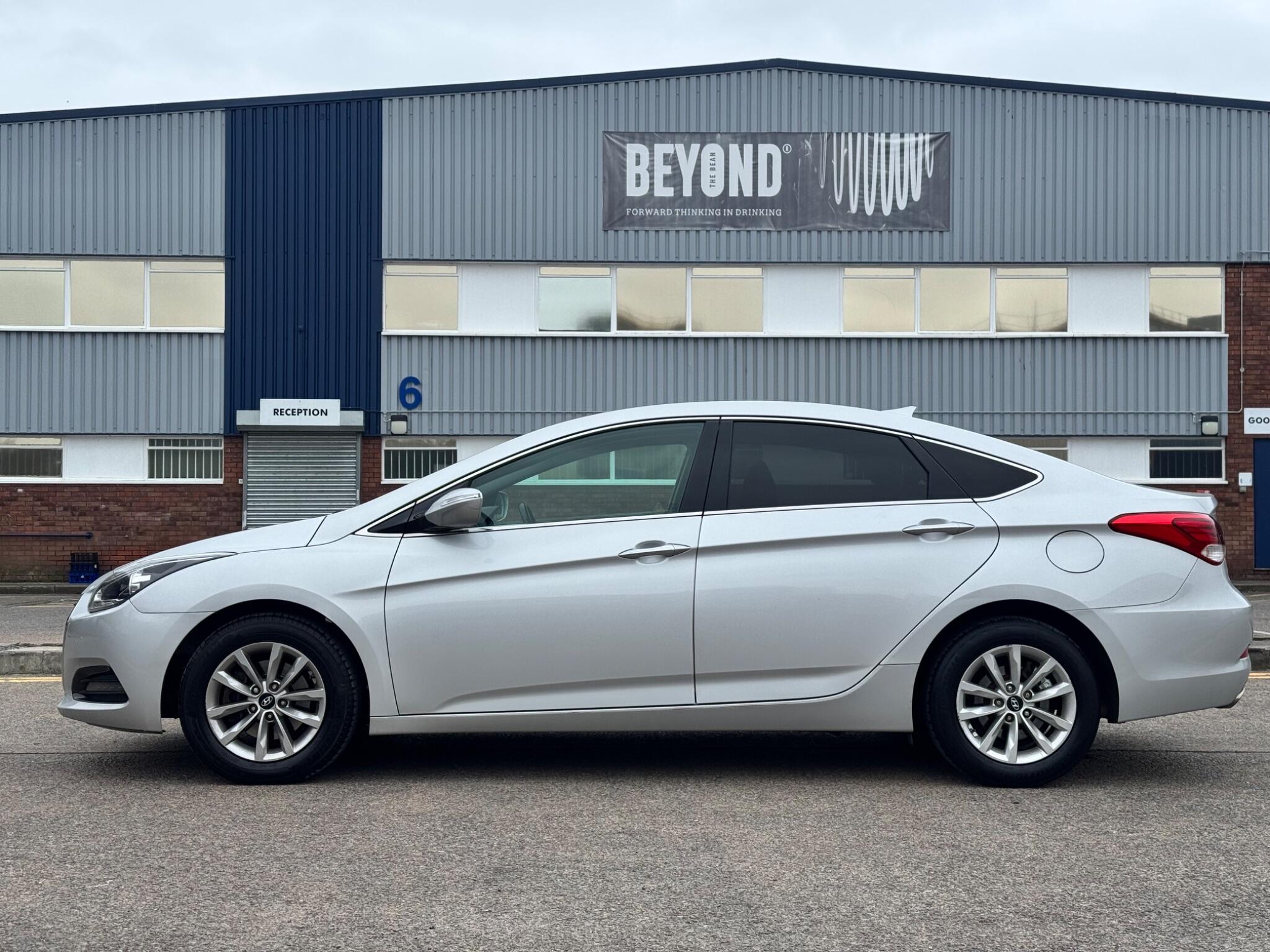 Hyundai i40 view 6