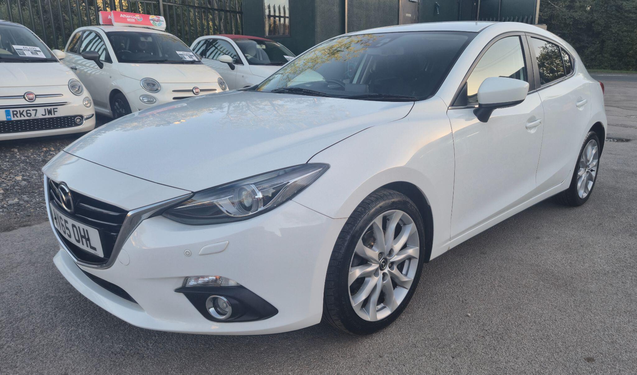 Mazda Mazda3 view 6