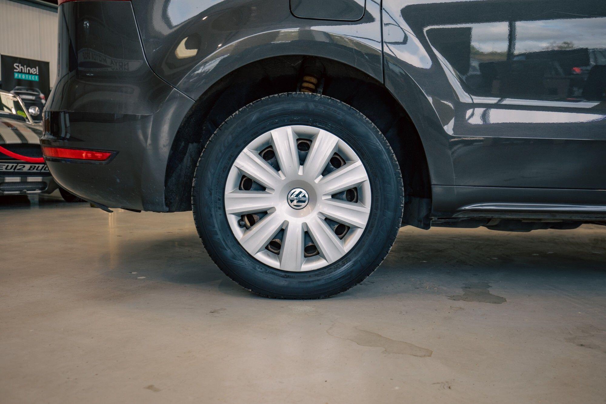 Volkswagen Sharan view 8