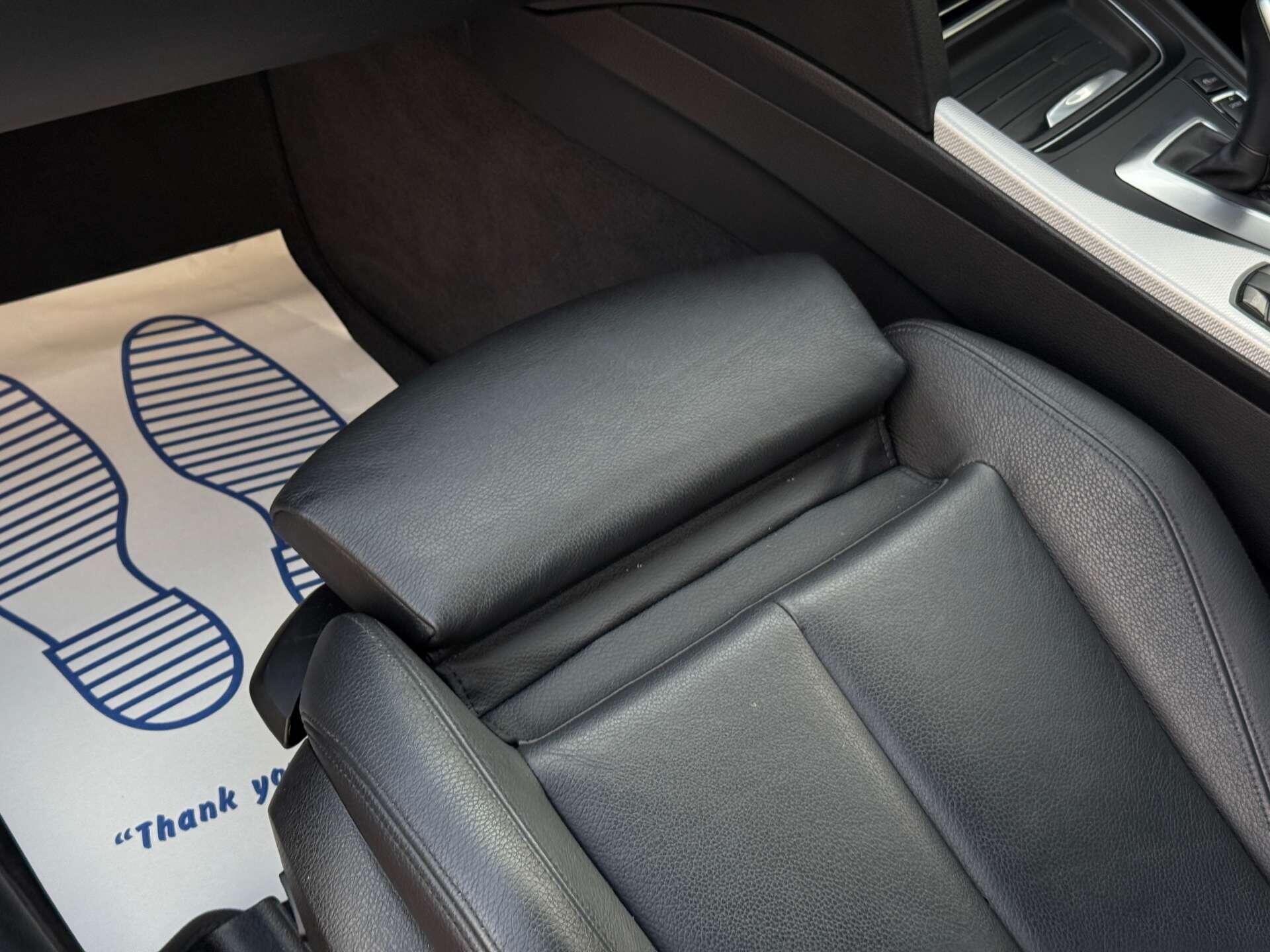 BMW 3 Series view 57