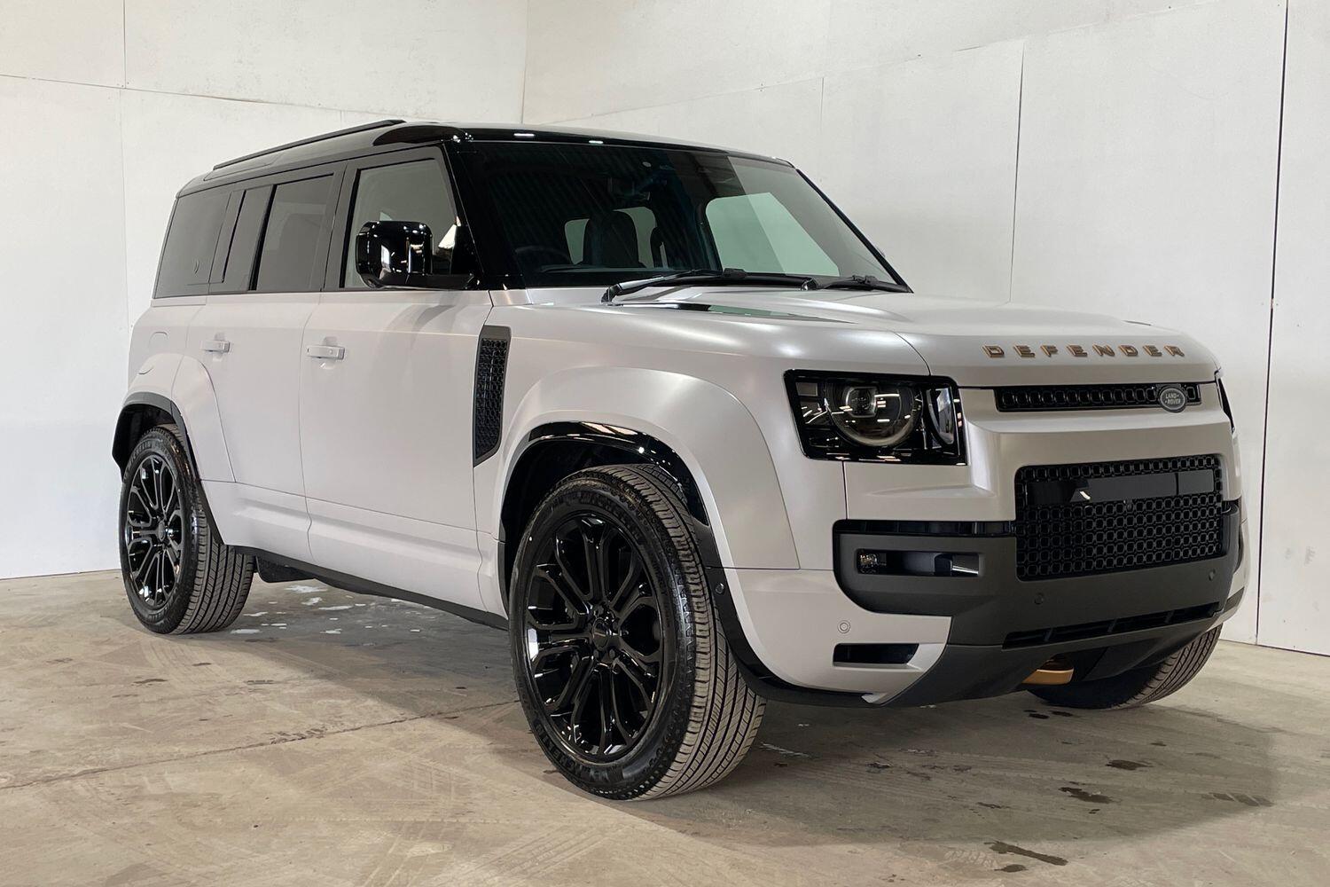 Land Rover Defender view 48