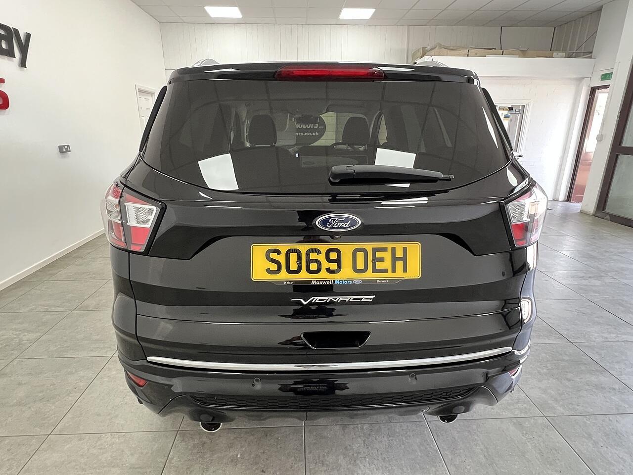 Ford Kuga view 4