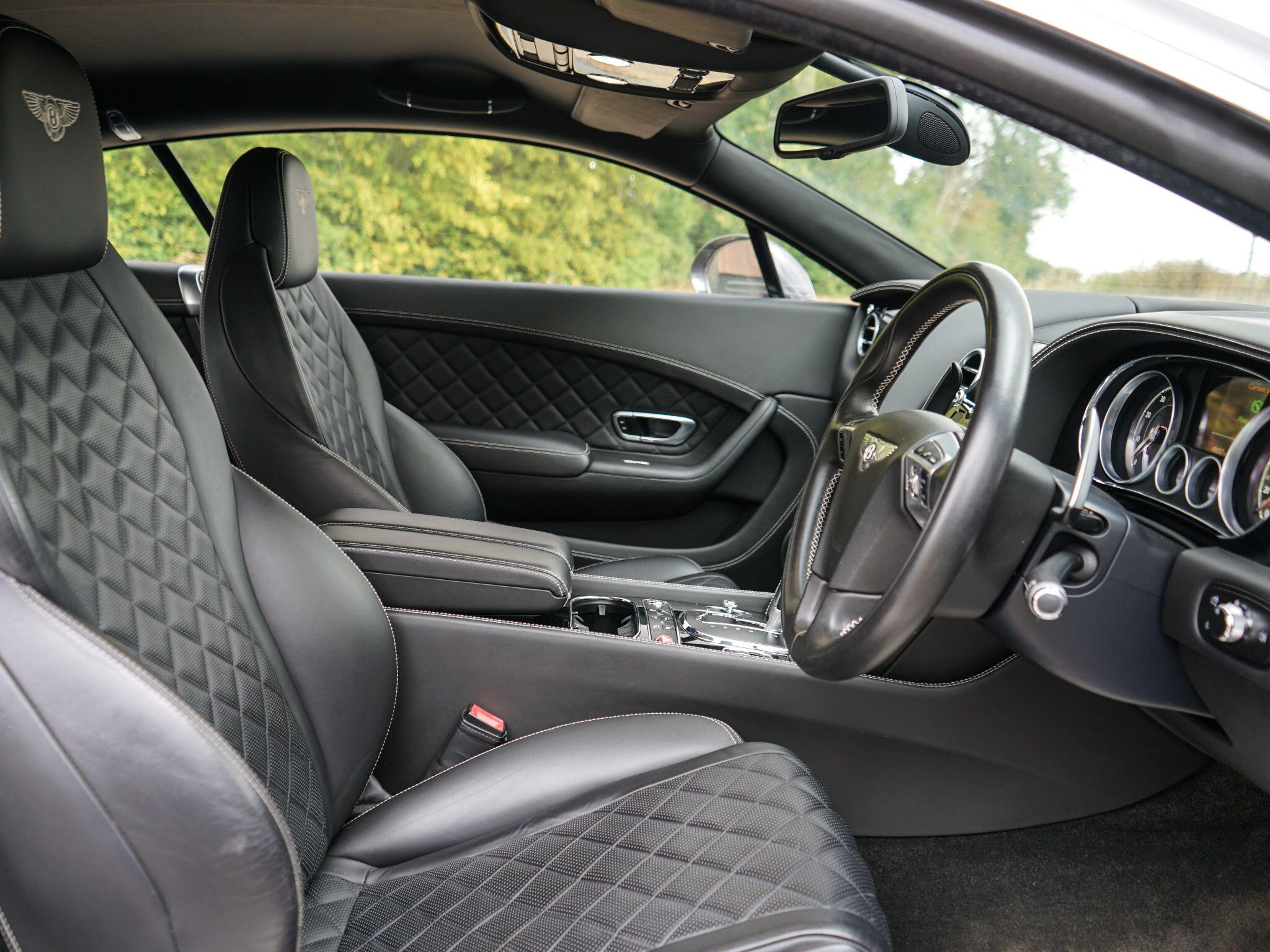 Bentley Continental view 20