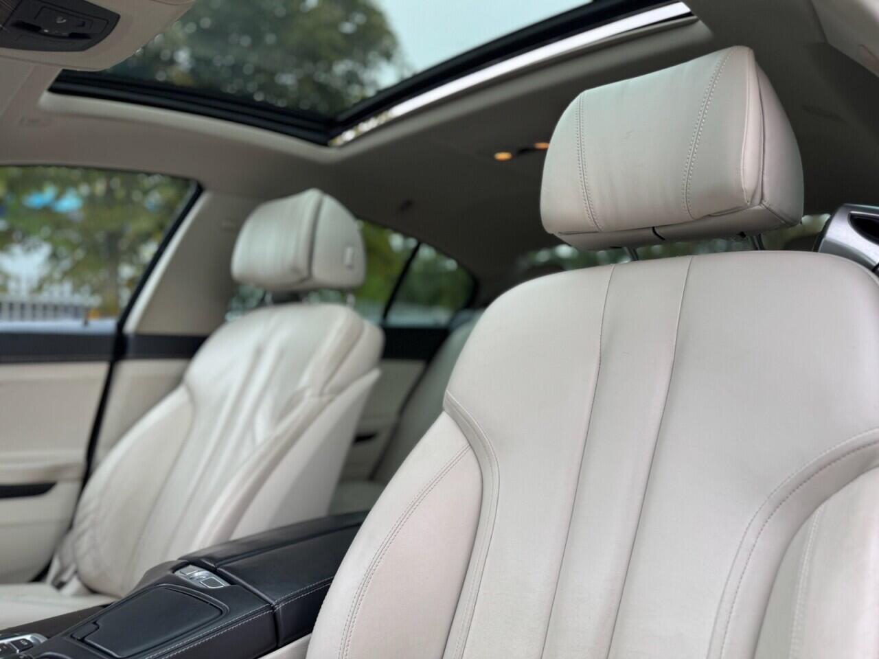 BMW 6 Series view 29