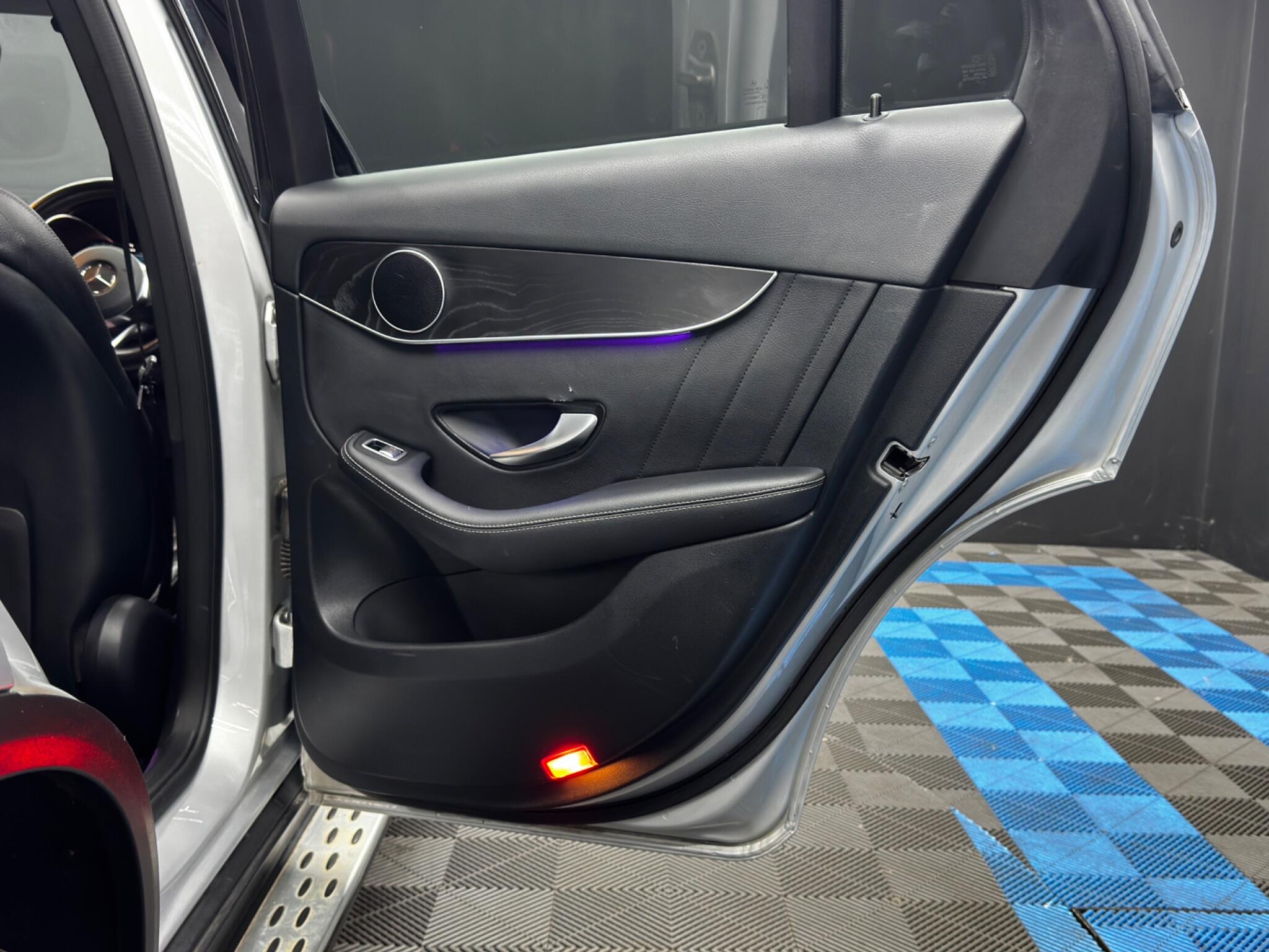 Mercedes-Benz GLC view 45