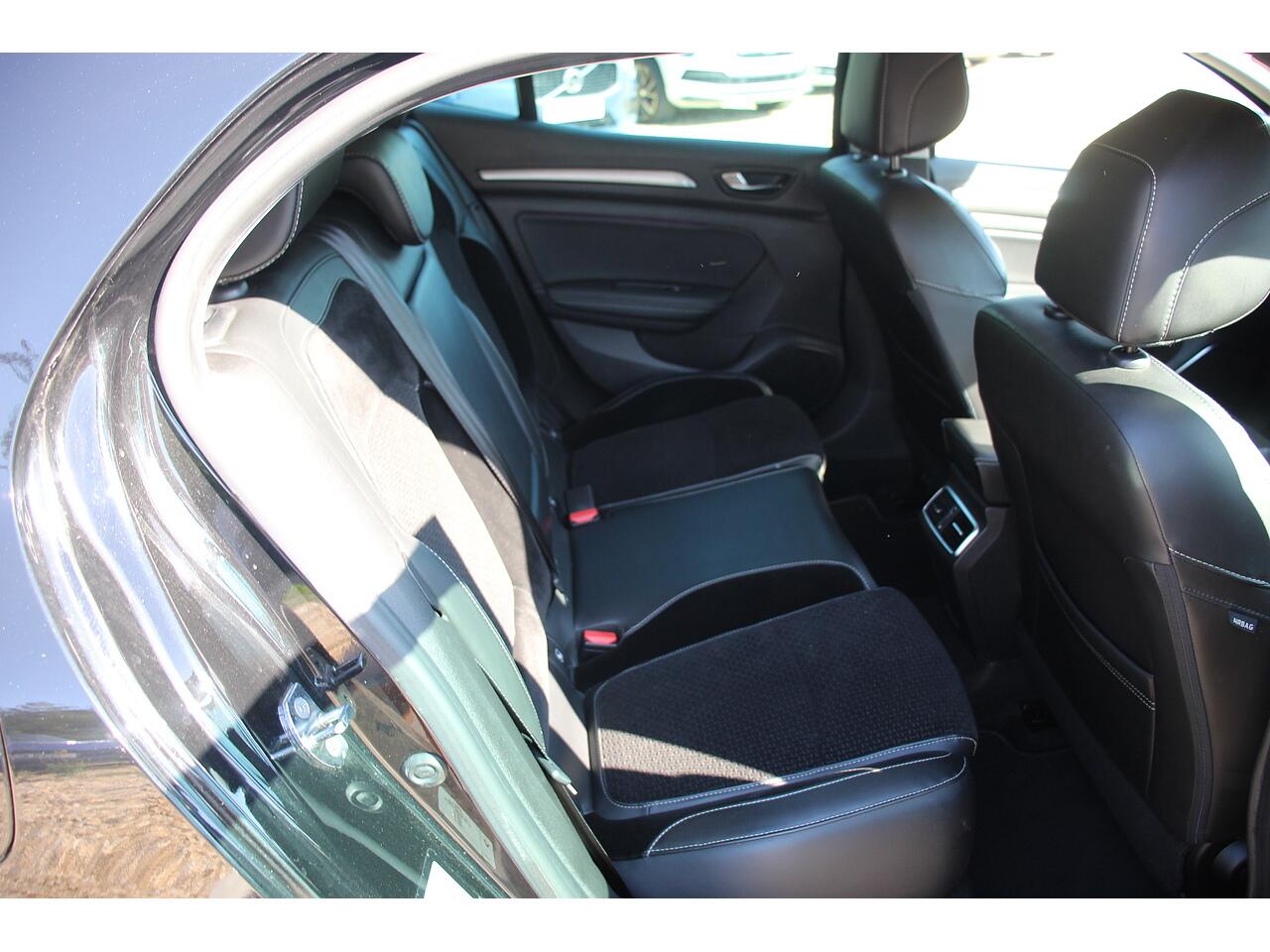 Renault Megane view 14