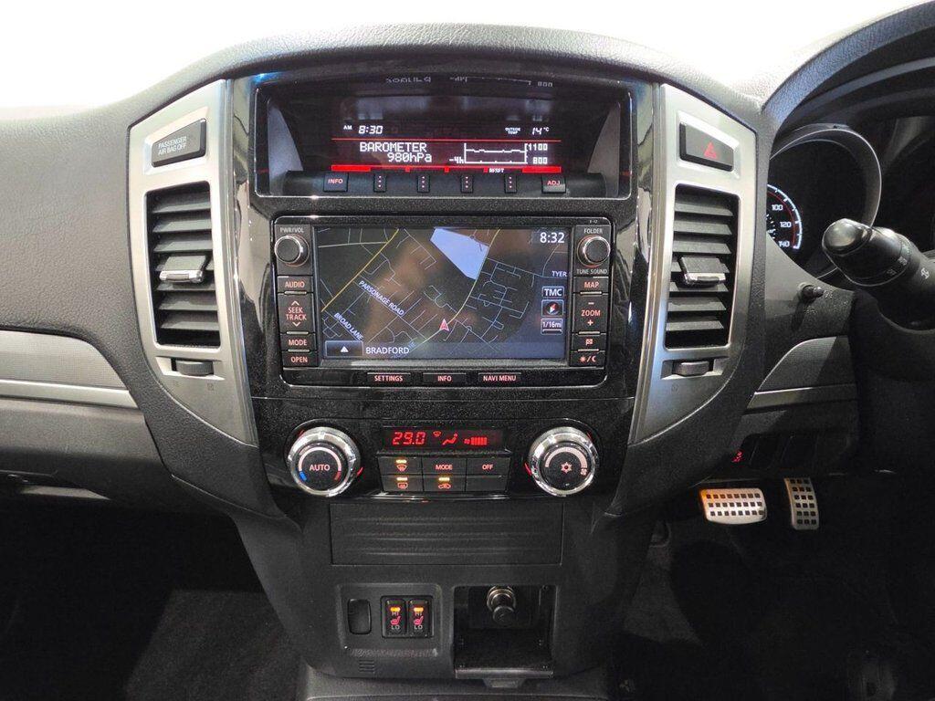 Mitsubishi Shogun view 24