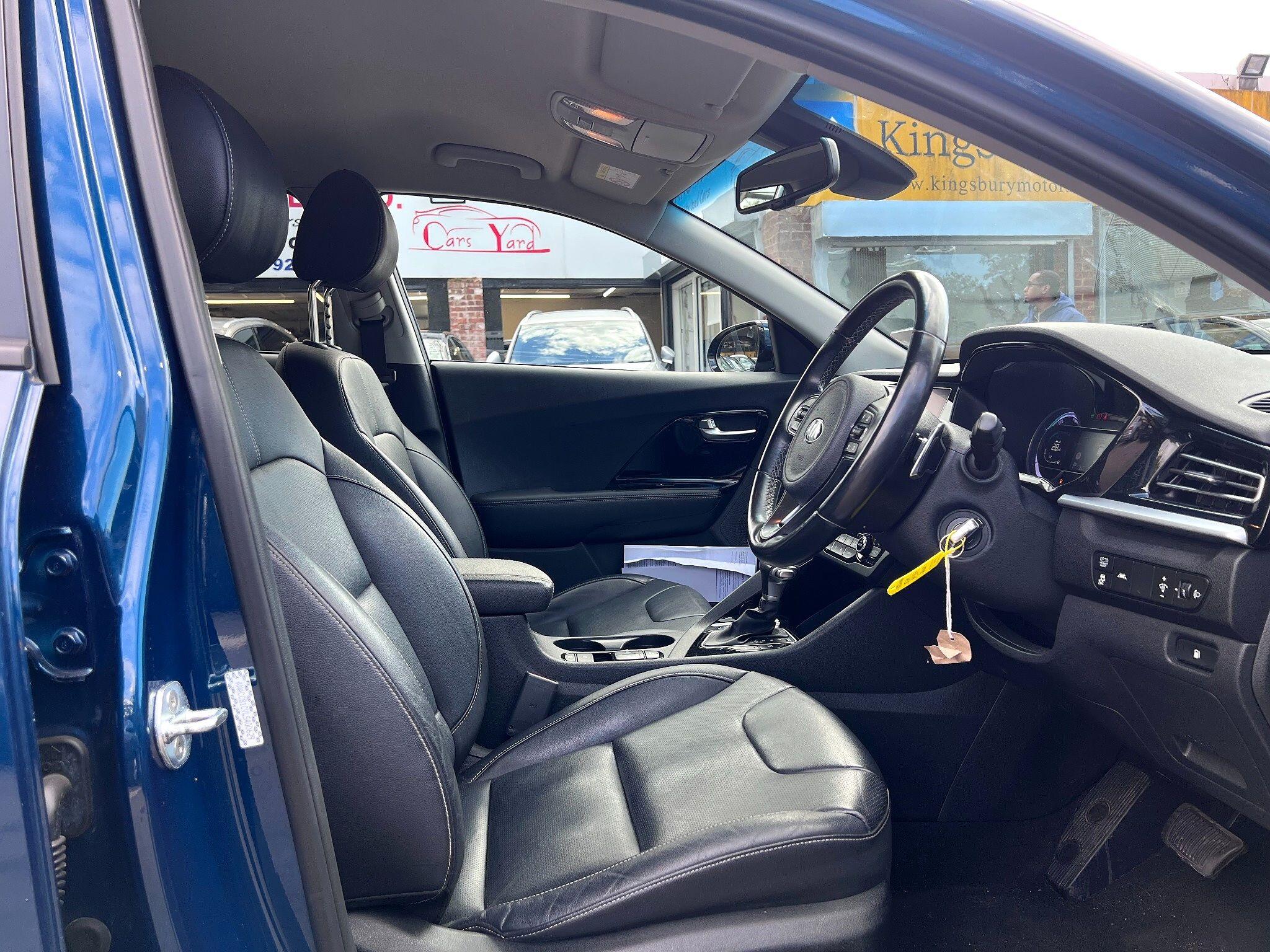 Kia Niro view 18