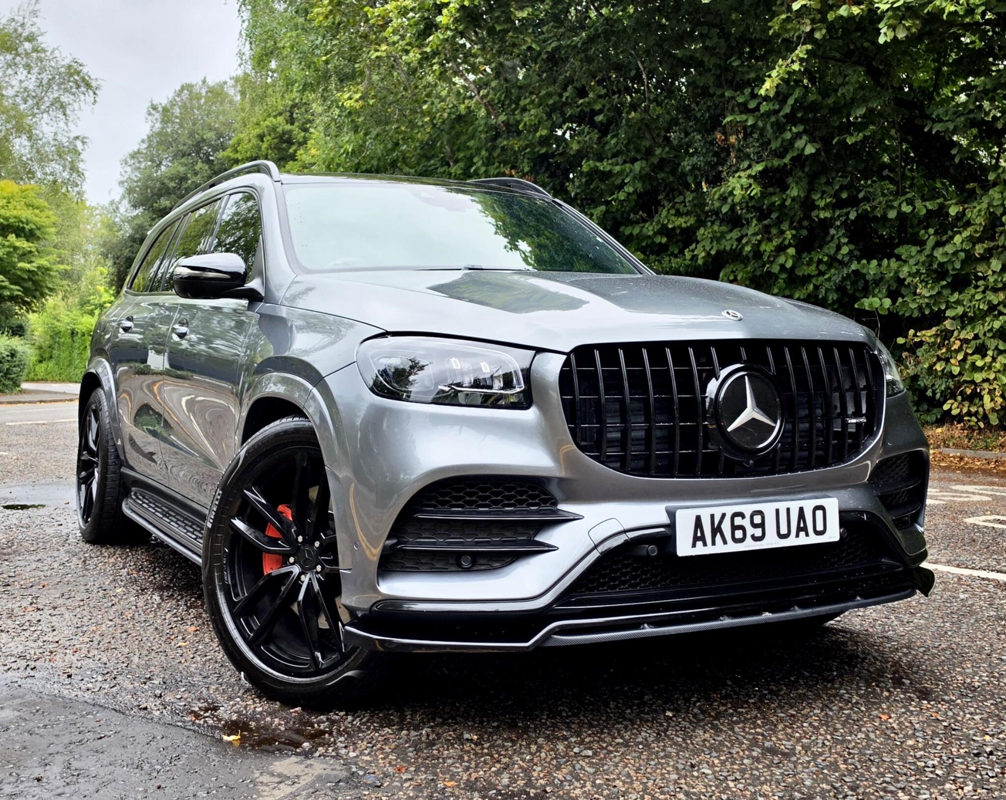 Mercedes-Benz GLS view 9