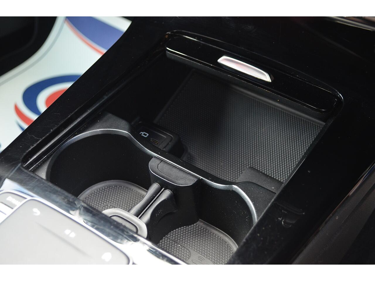 Mercedes-Benz Cla view 35