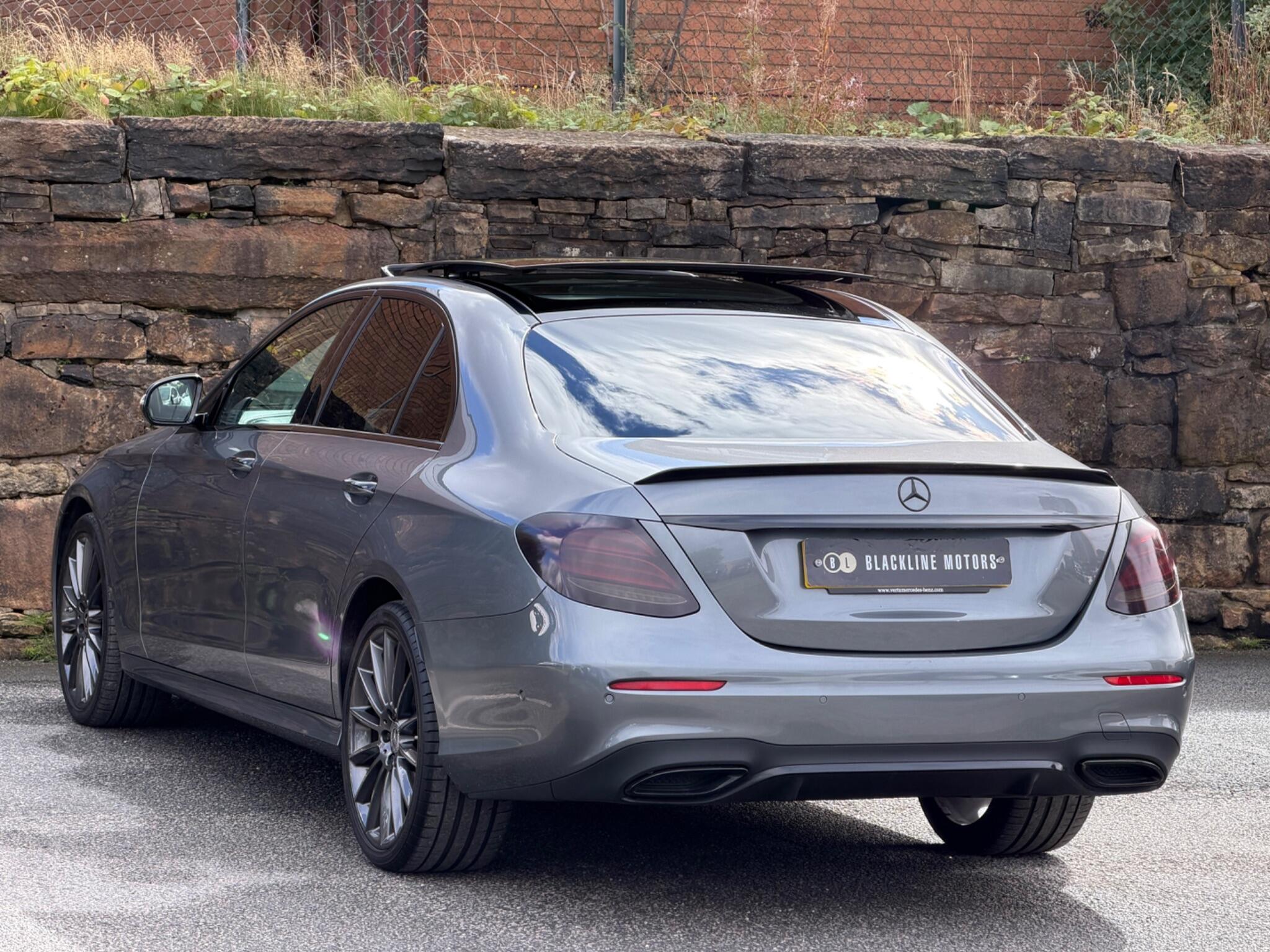 Mercedes-Benz E-Class view 5