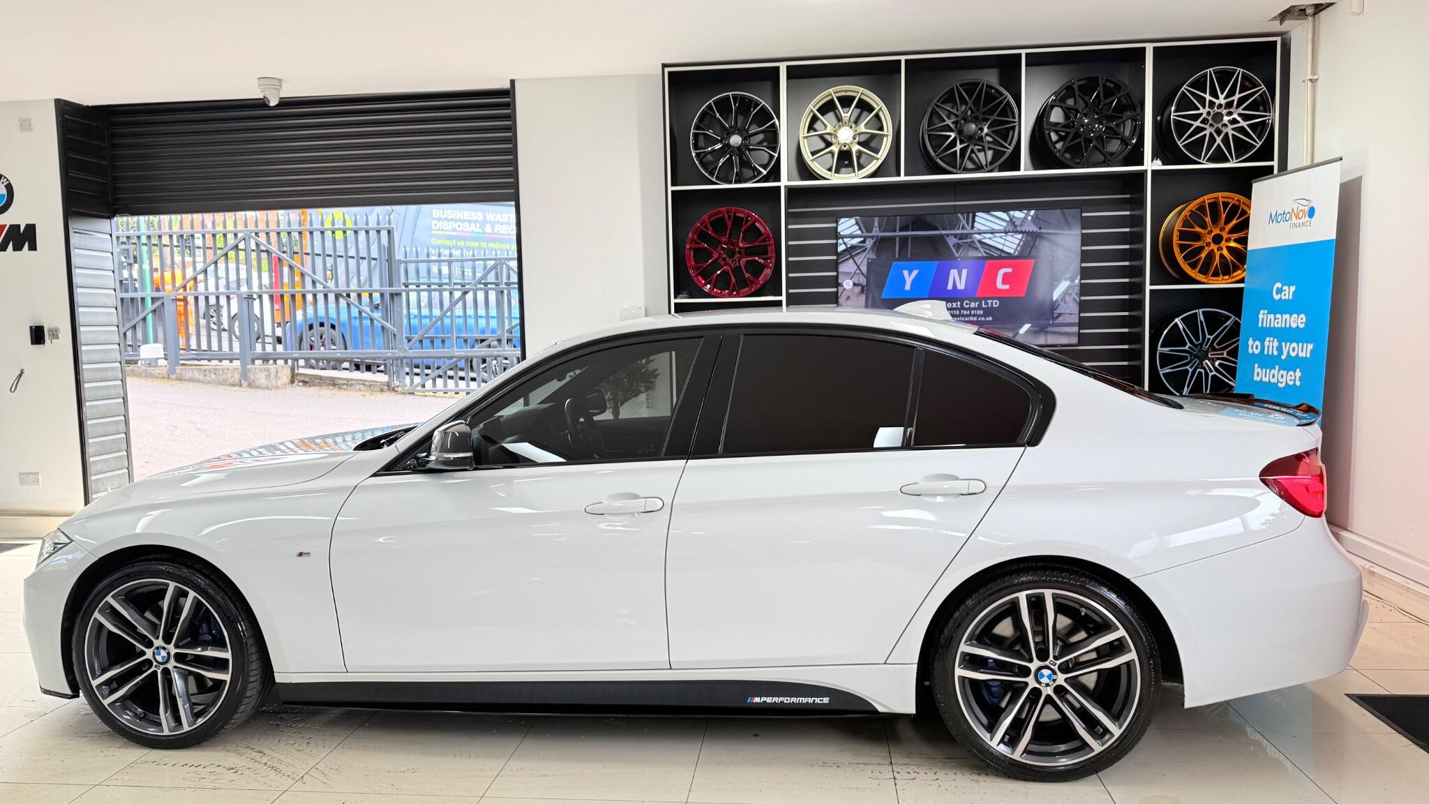 BMW 3 Series view 8