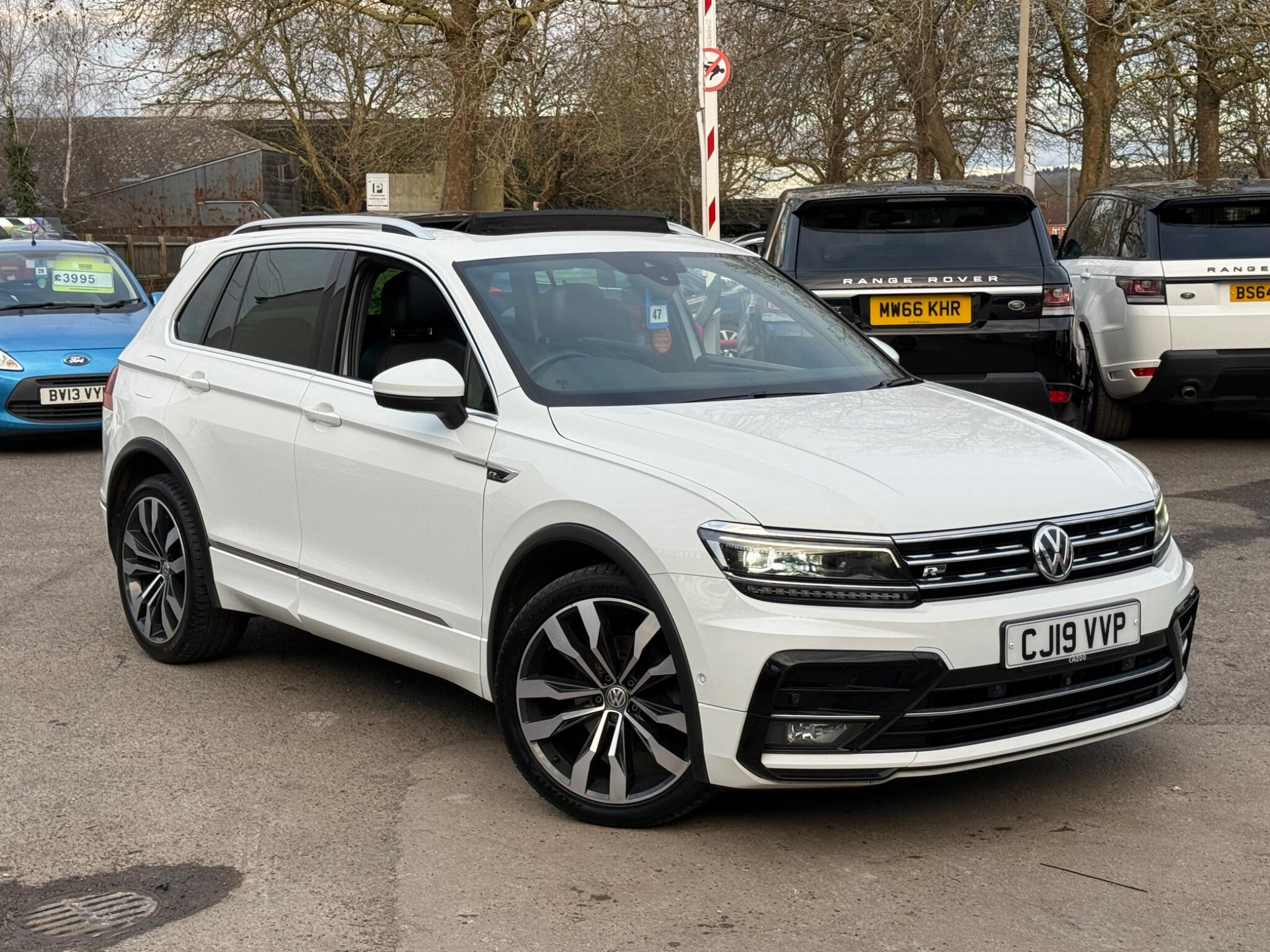 Volkswagen Tiguan - Image 7