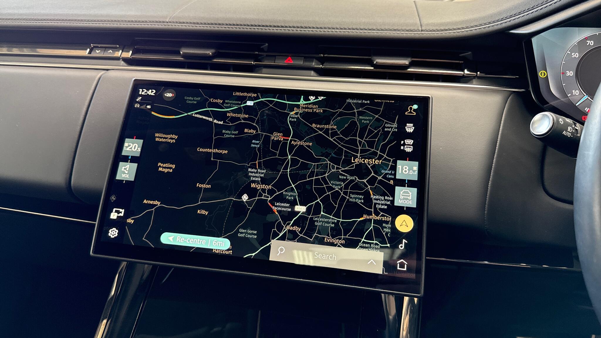 Land Rover Range Rover Sport view 11