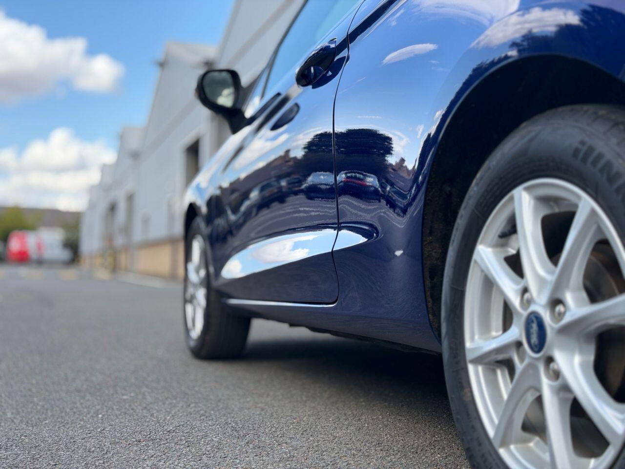 Ford Fiesta view 11
