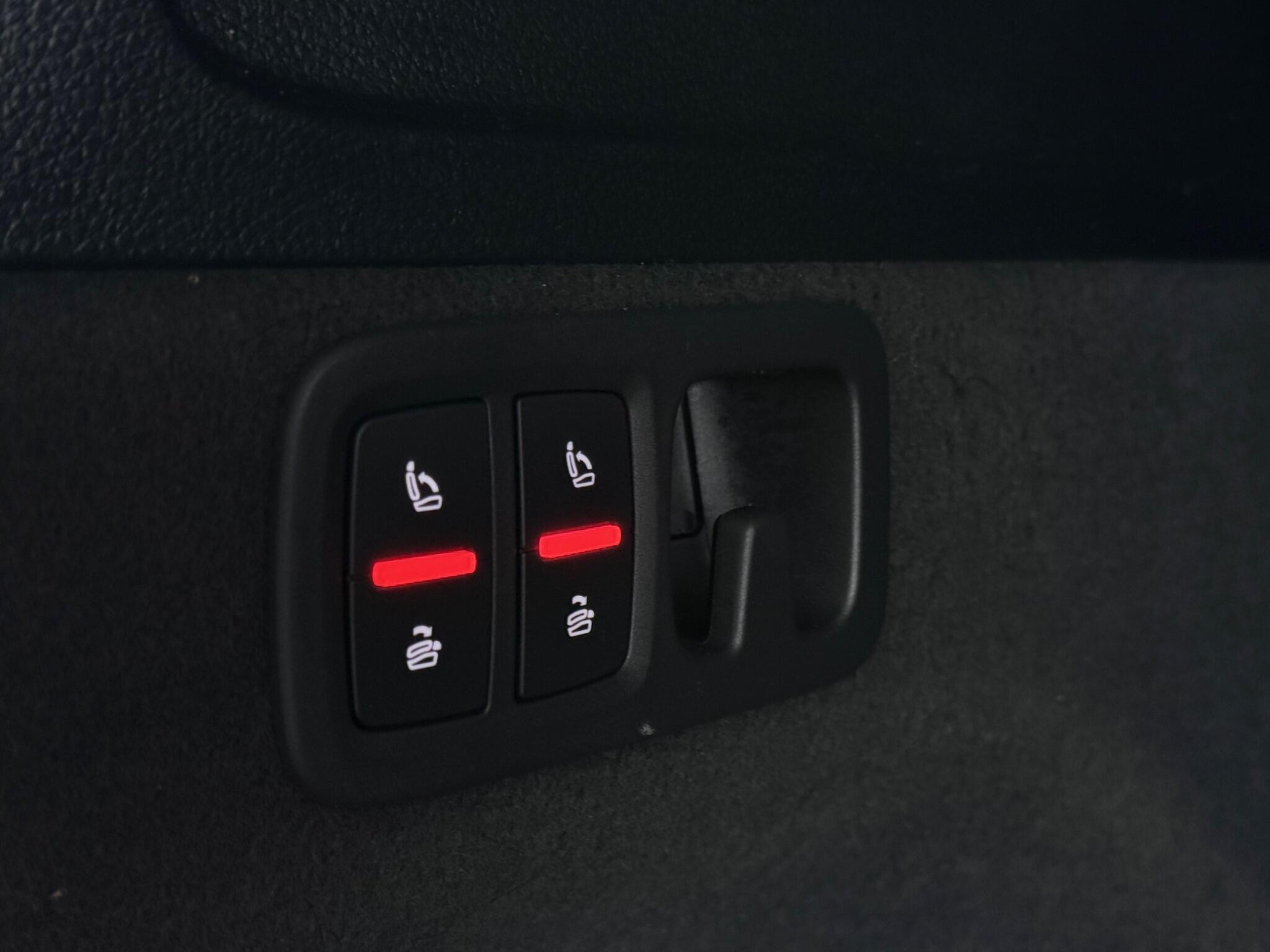 Audi Q7 view 27