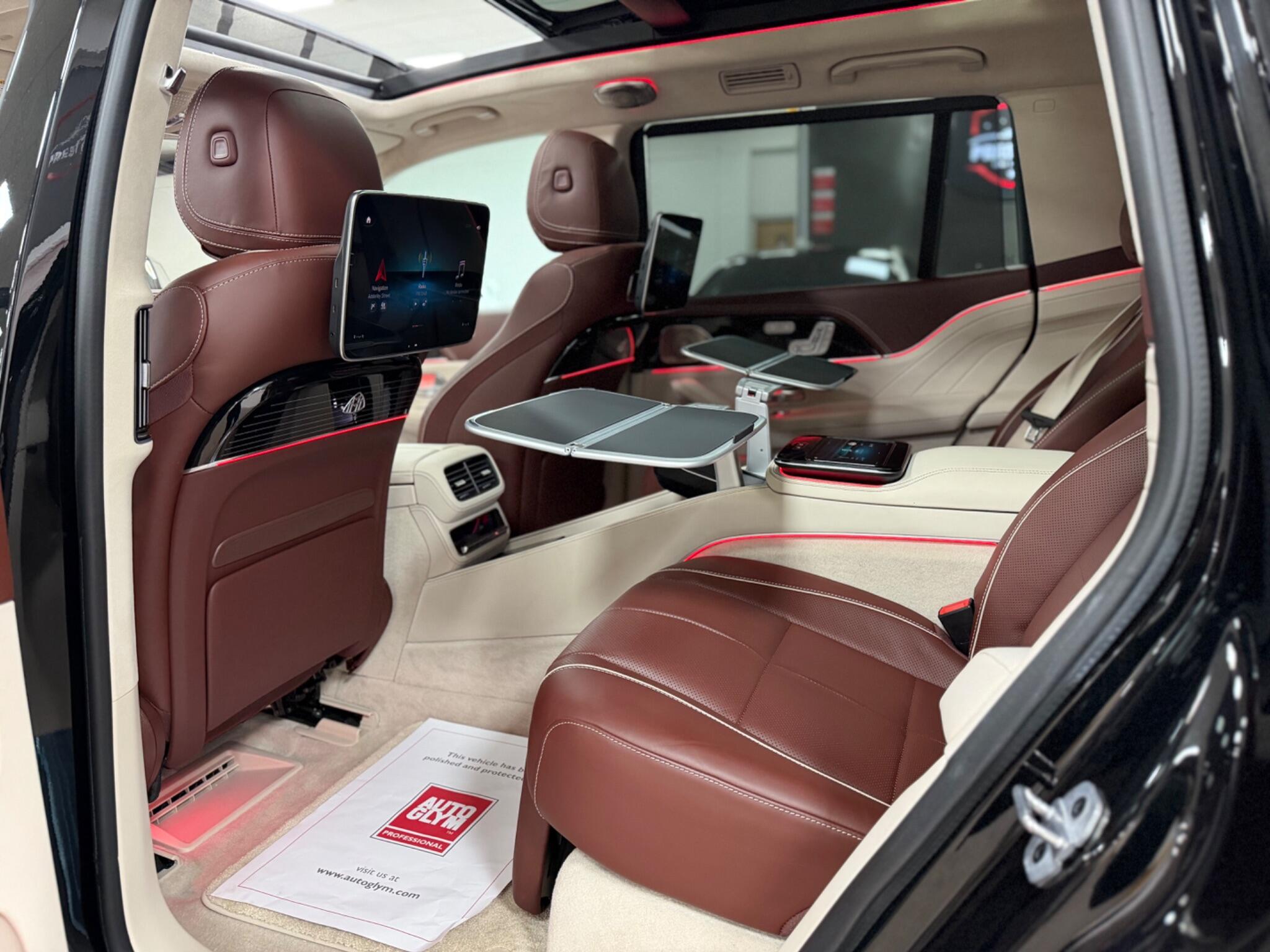 Mercedes-Benz GLS view 40