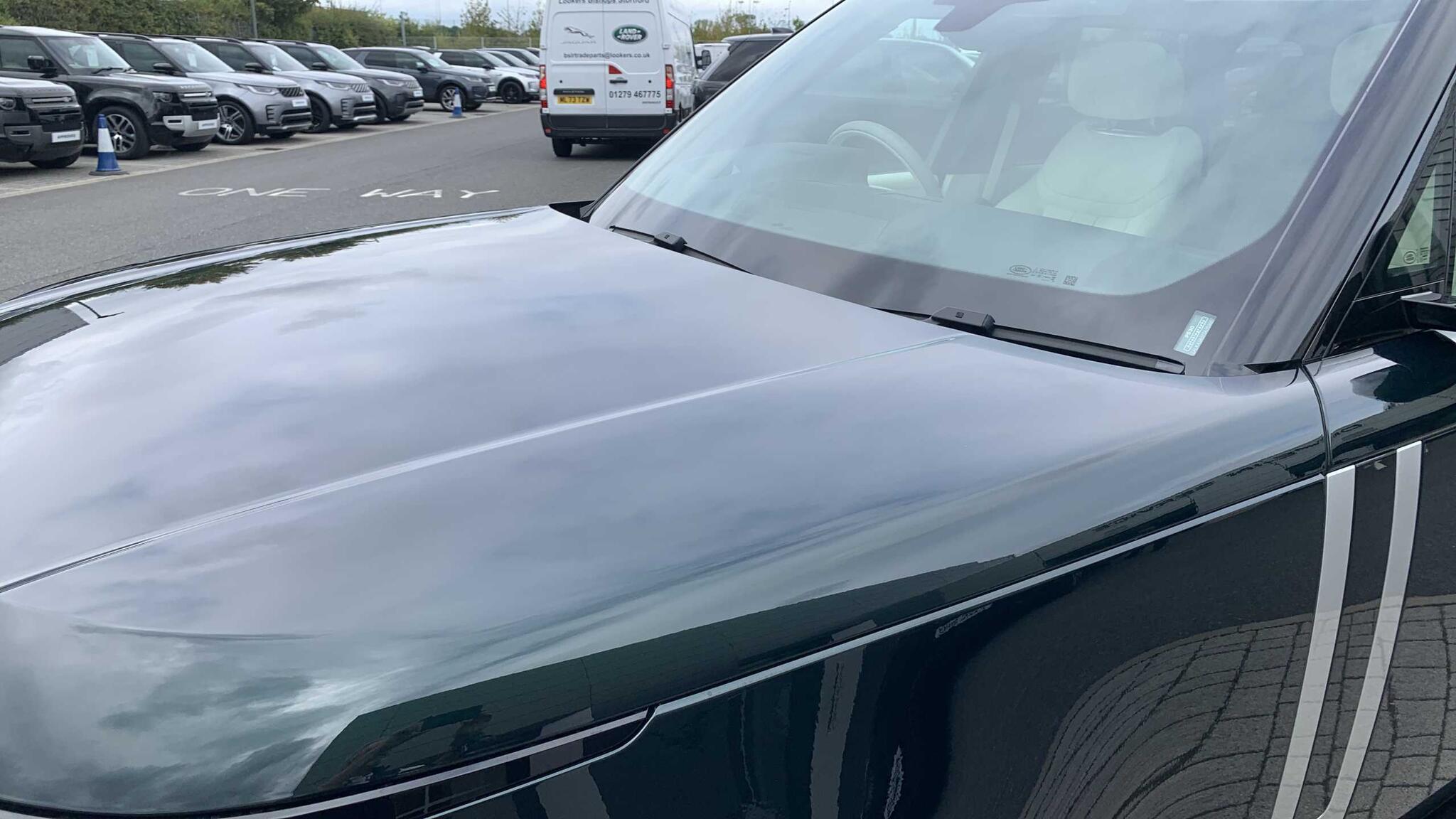 Land Rover Range Rover view 20