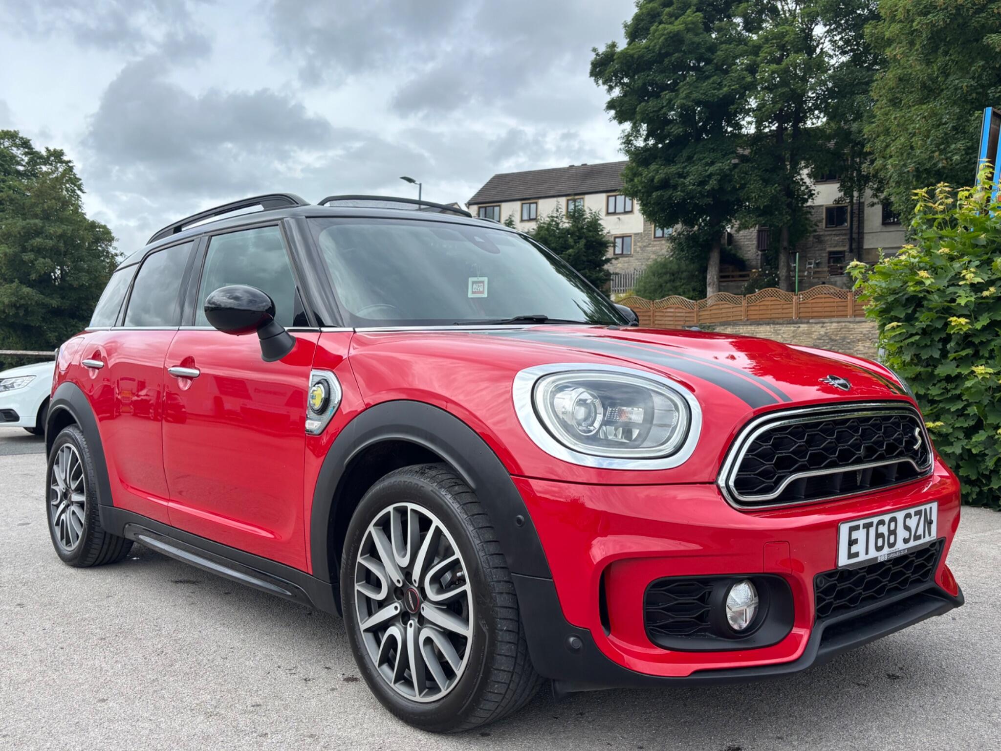 Mini Countryman view 3