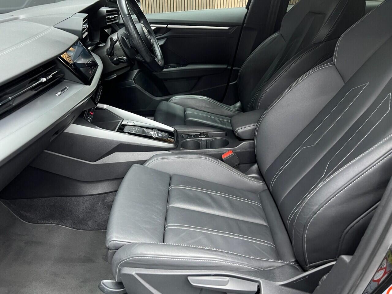 Audi A3 view 27