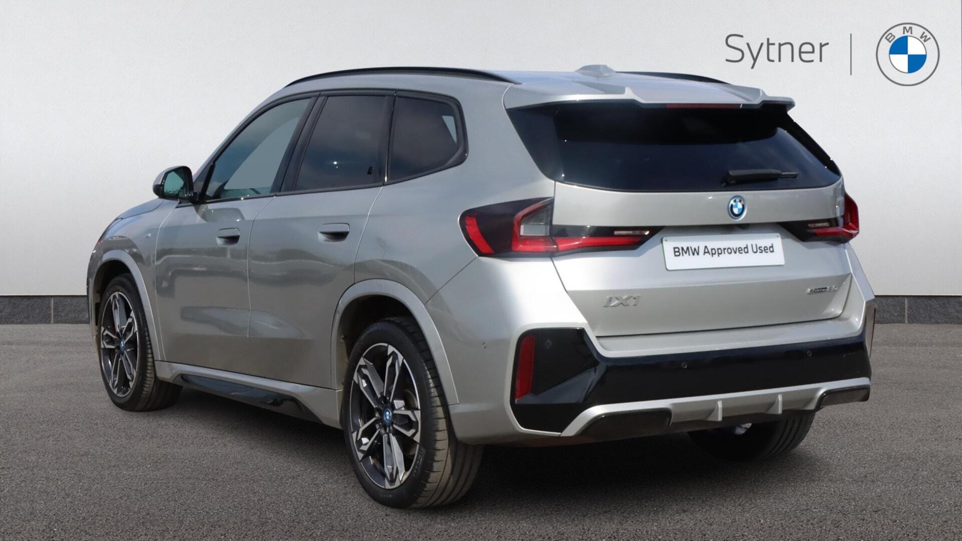 BMW Ix1 view 2