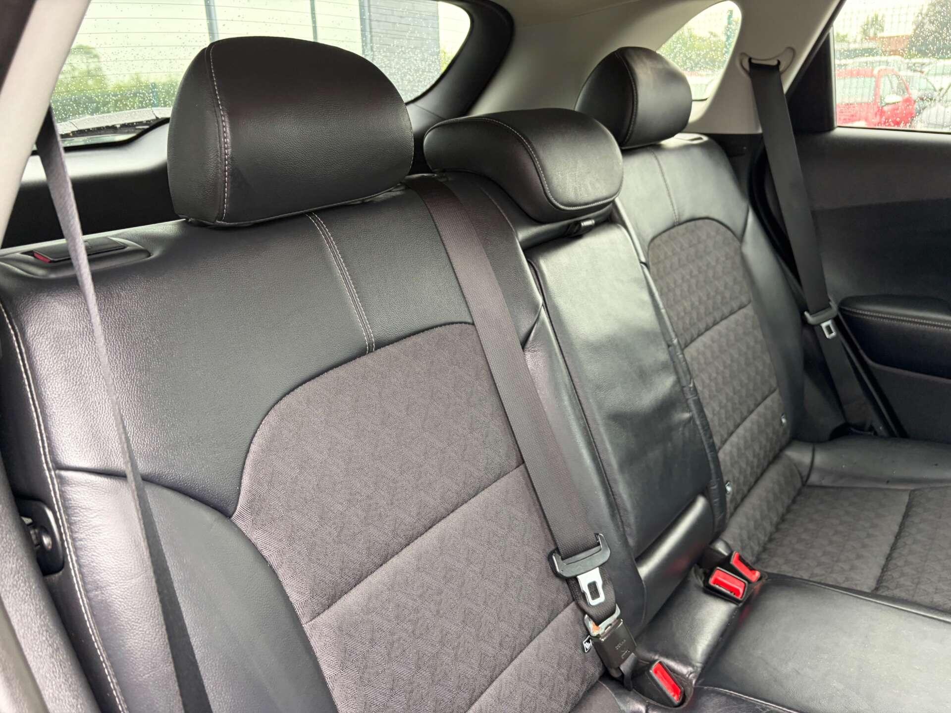 Kia Niro view 29