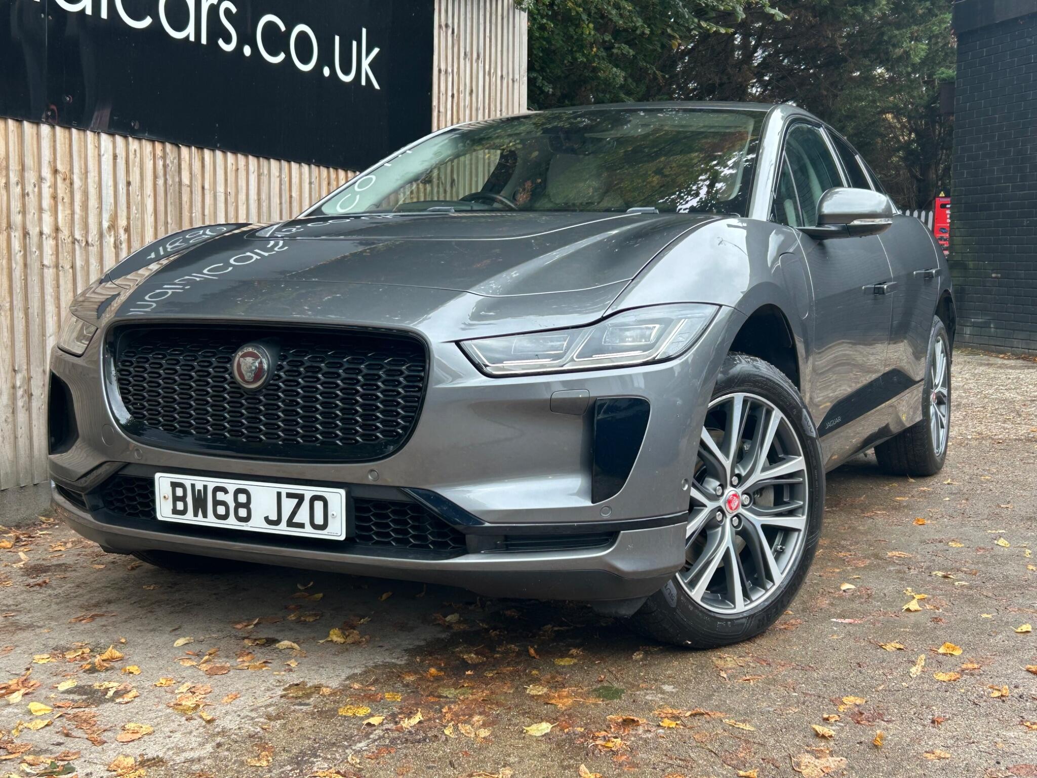 Jaguar I-Pace view 5