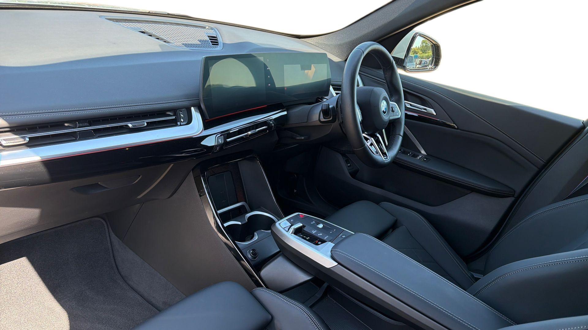 BMW Ix1 view 7