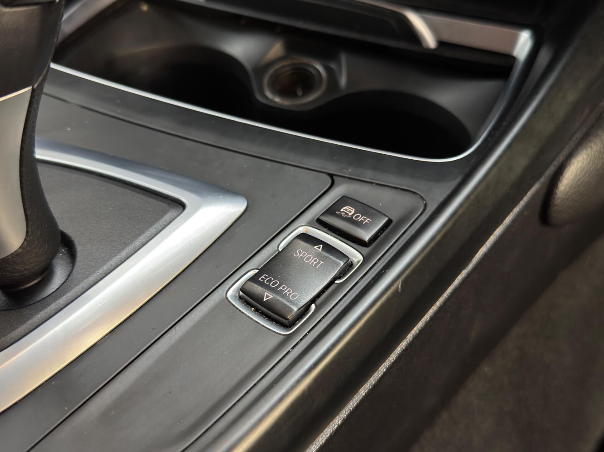 BMW 1 Series view 33