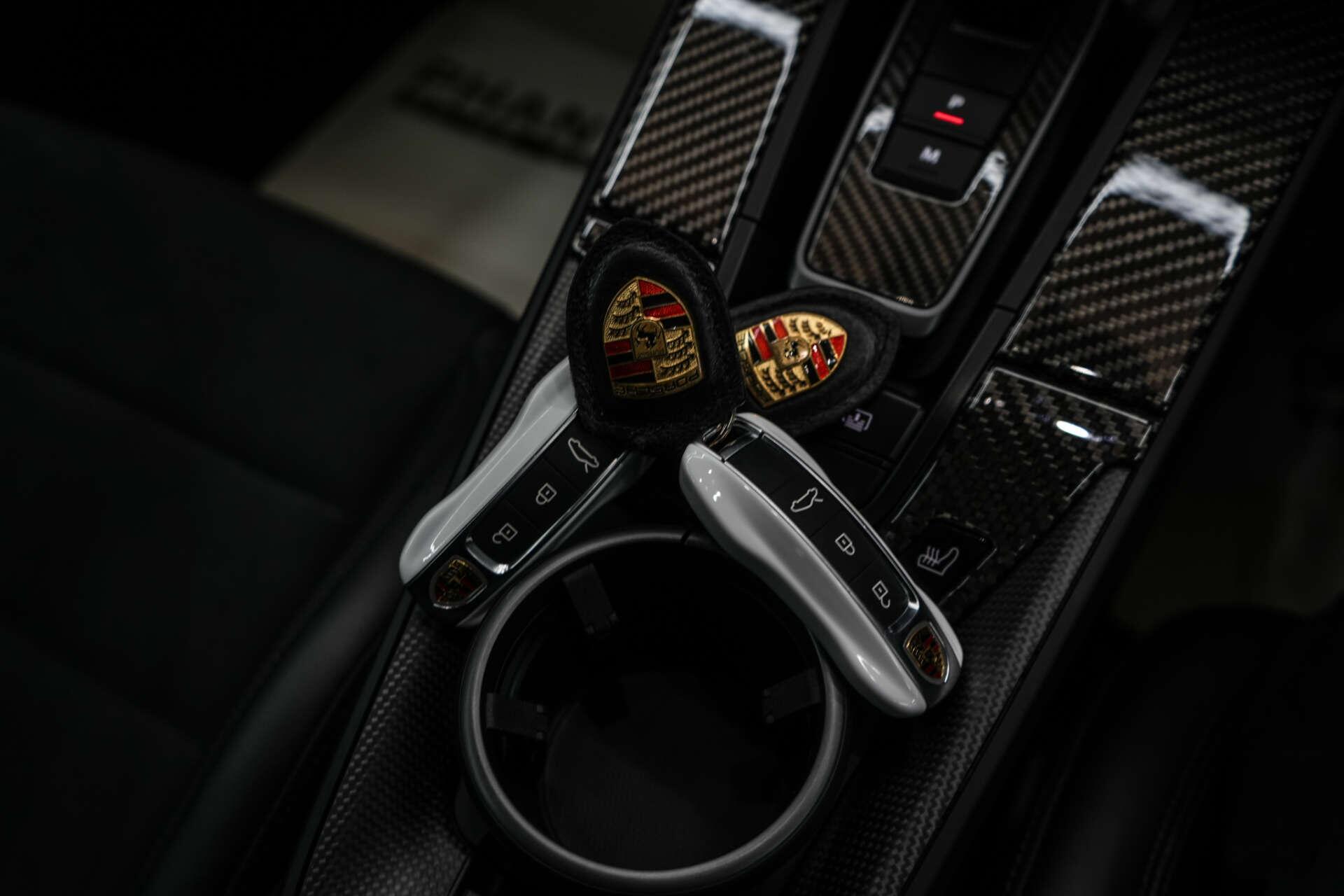 Porsche 911 view 53