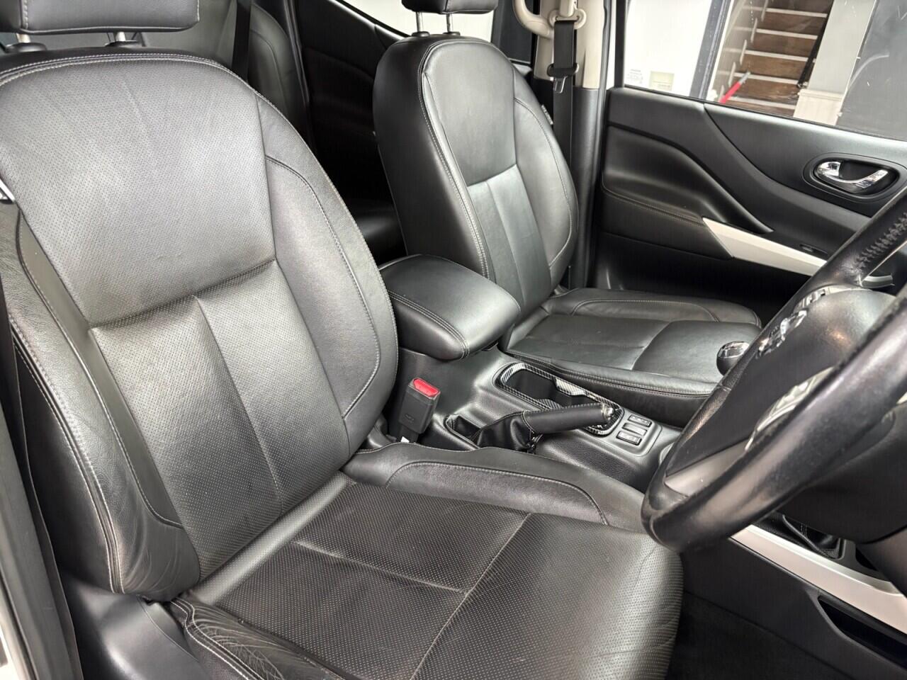 Nissan Navara view 17