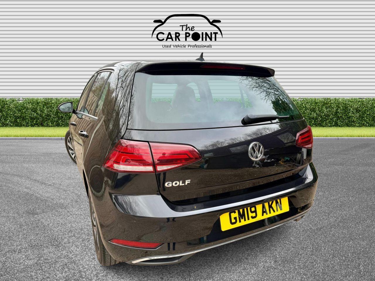 Volkswagen Golf view 11