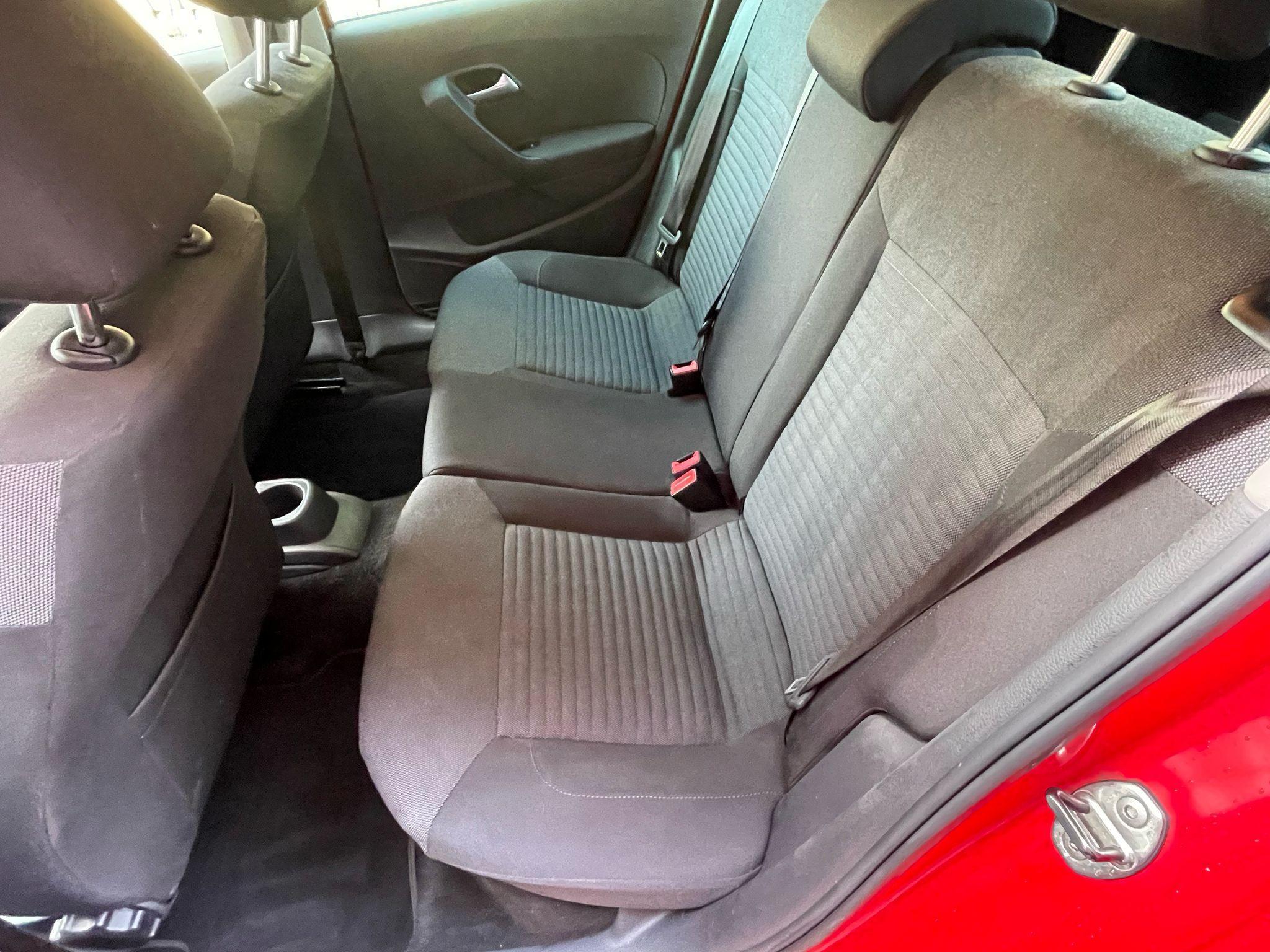 Volkswagen Polo view 17