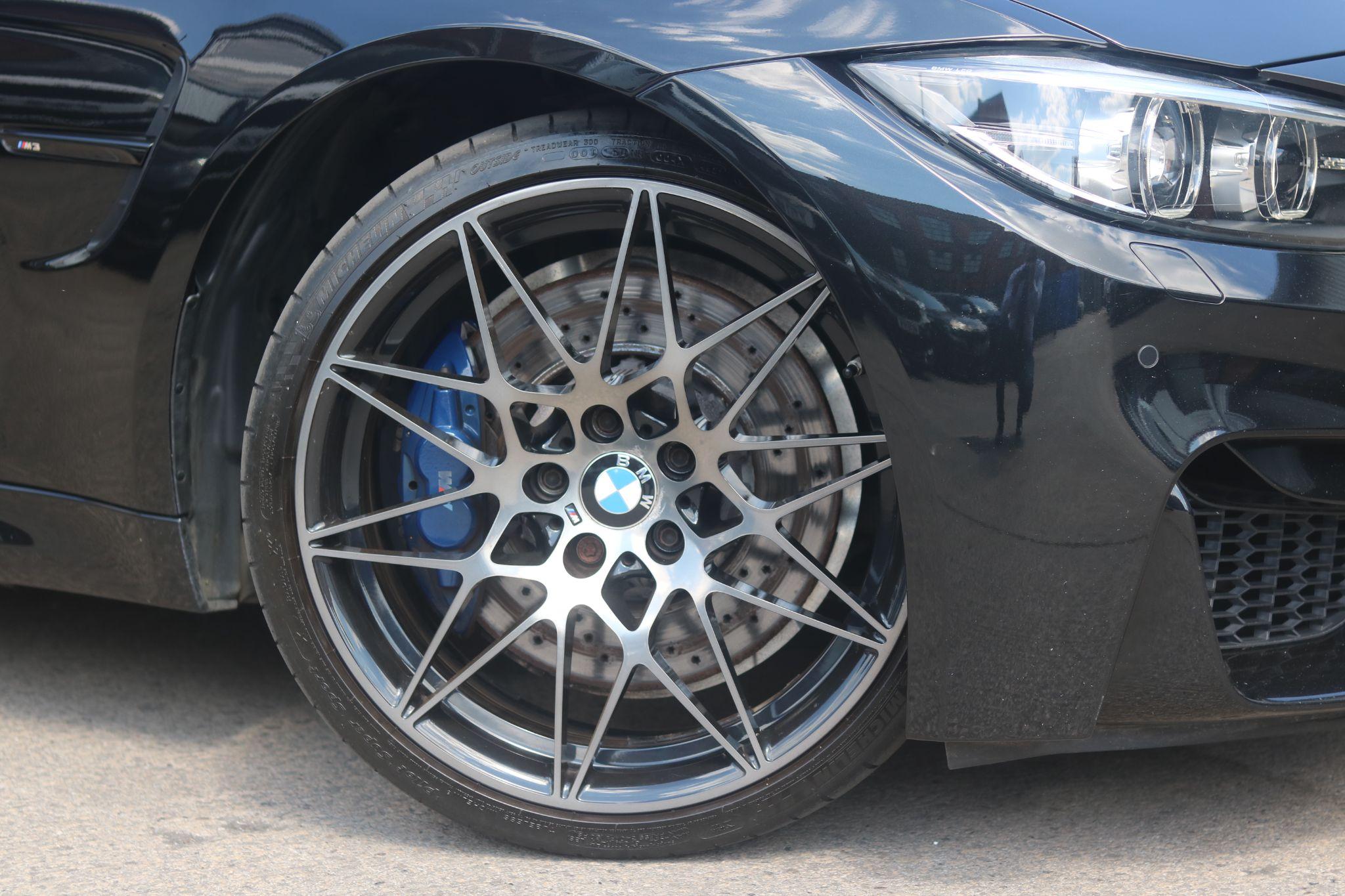 BMW M3 view 31