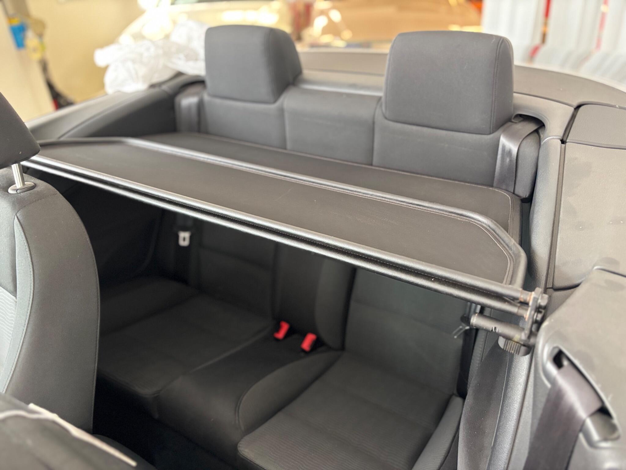 Volkswagen Eos view 17
