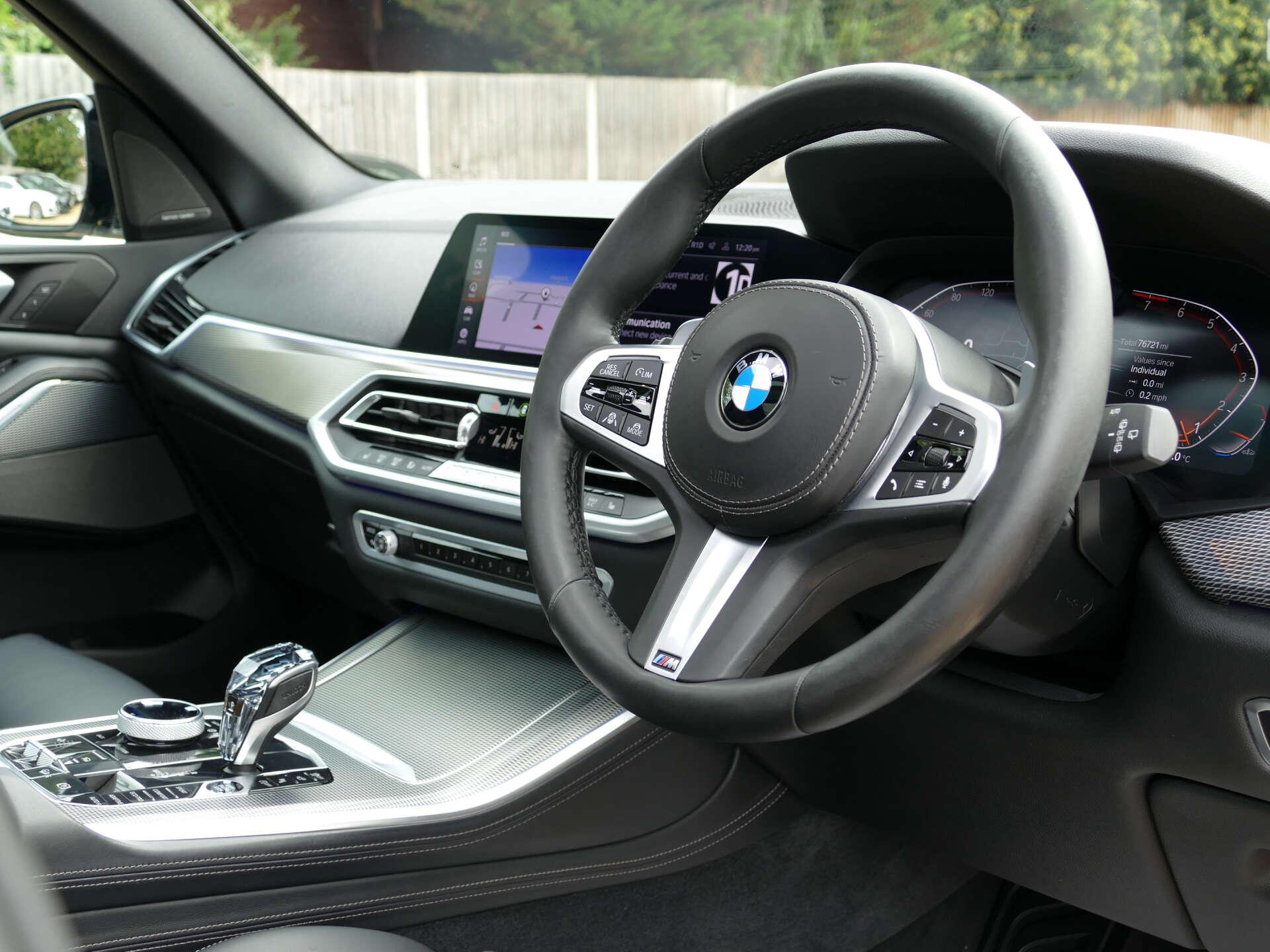 BMW X5 view 23