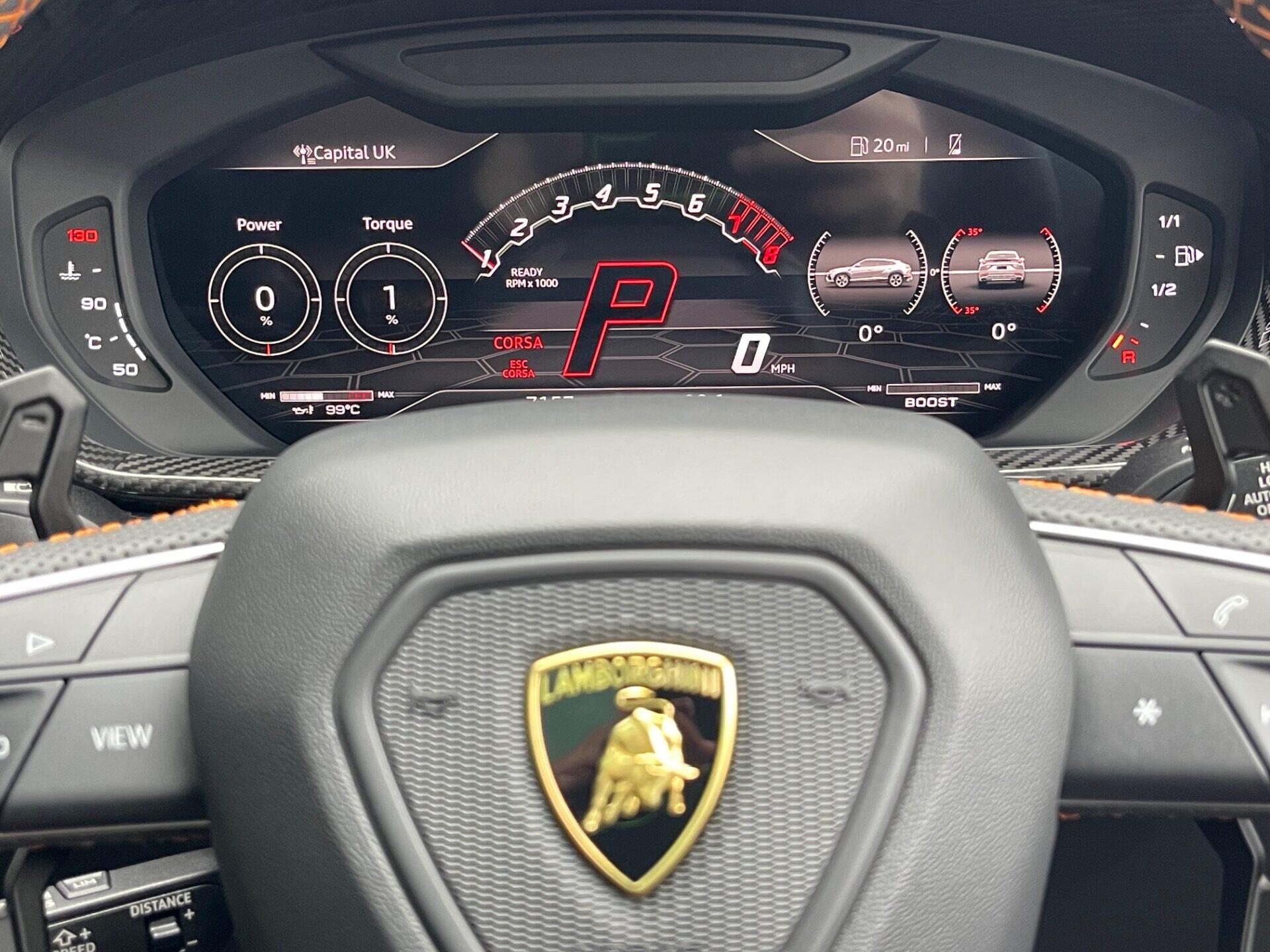 Lamborghini Urus view 51
