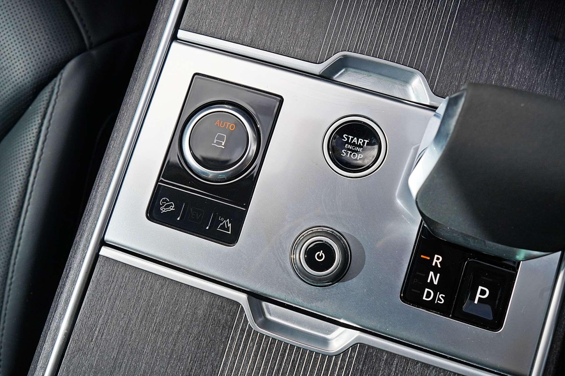 Land Rover Range Rover view 30