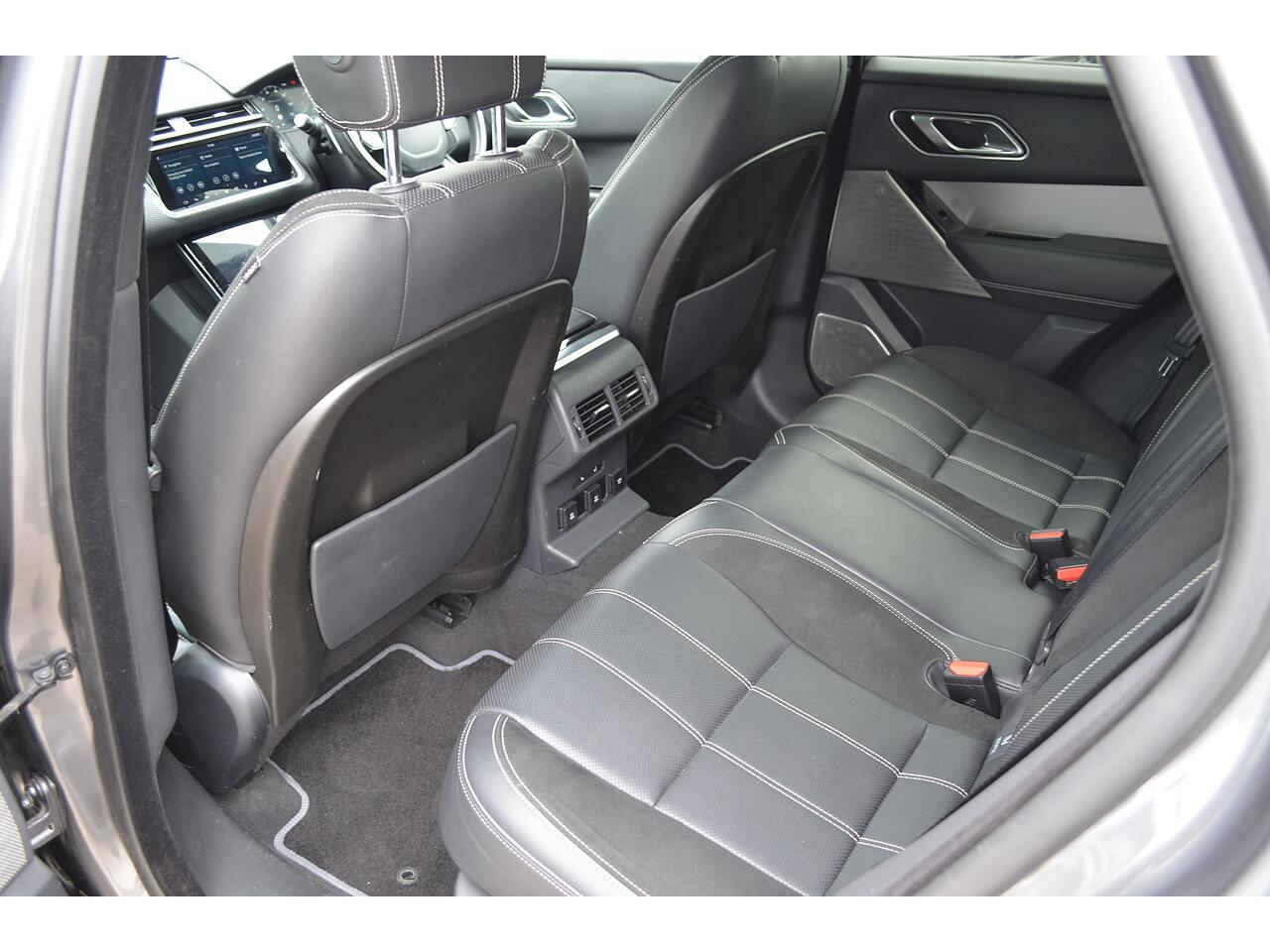 Land Rover Range Rover Velar view 35