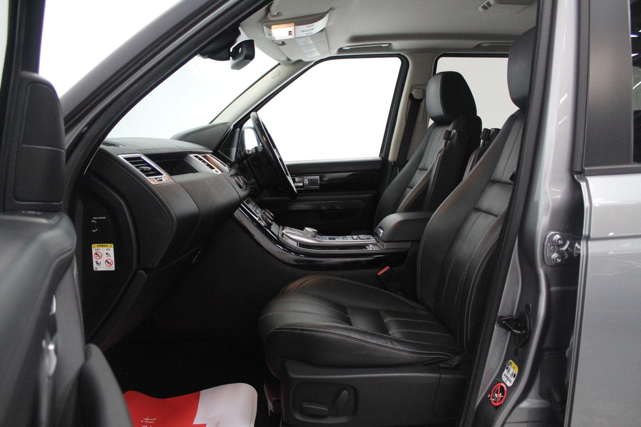 Land Rover Range Rover Sport view 50